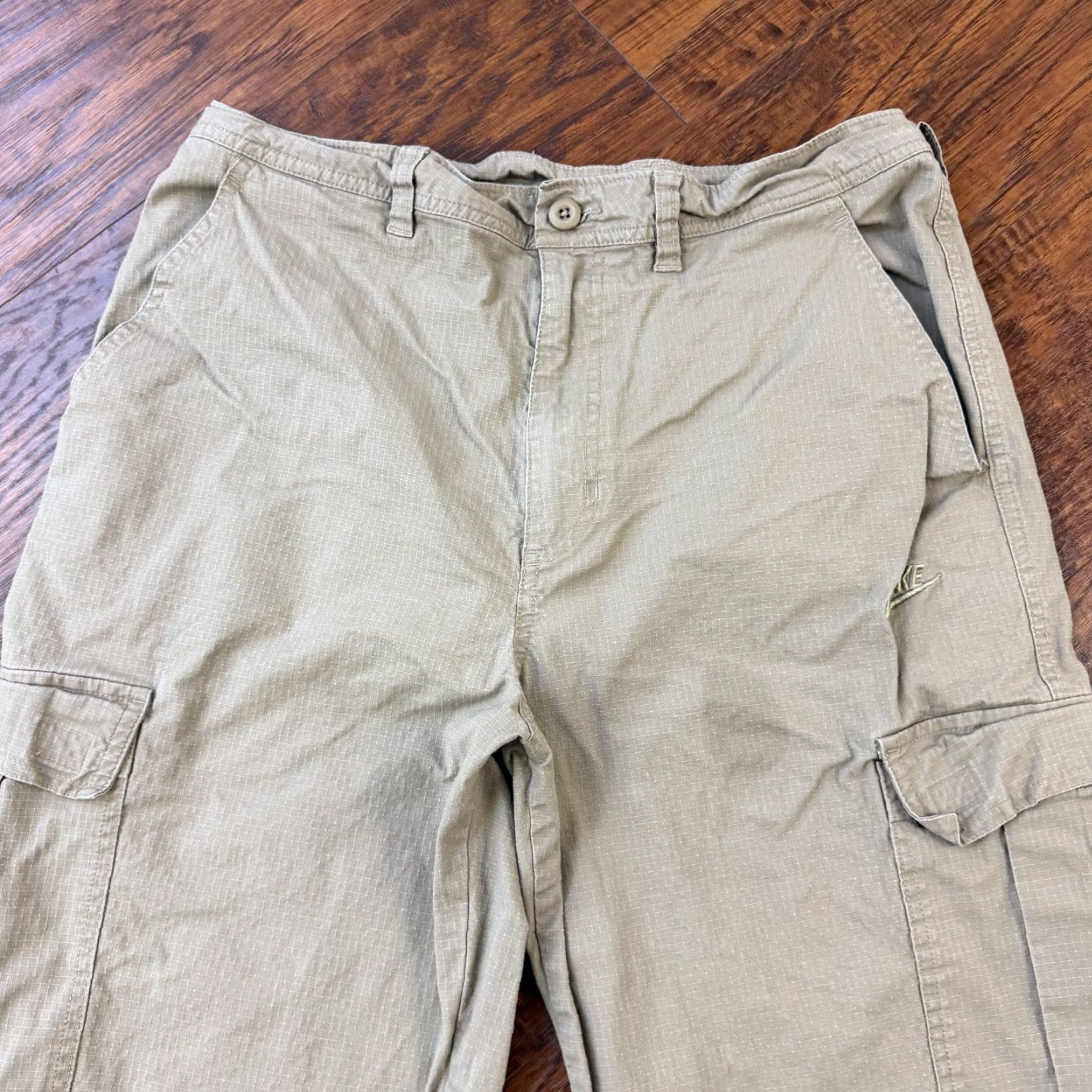 Nike Nike Pants Mens 32 Beige Cargo Woven Club Rip Stop Stretch FZ5765-247 Sportswear Size US 32 / EU 48 - 2 Thumbnail