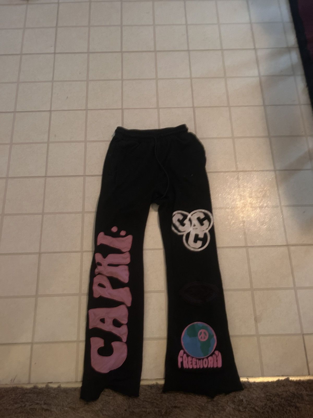 Other Capri flared pink sweatpants Size US 32 / EU 48 - 1 Thumbnail