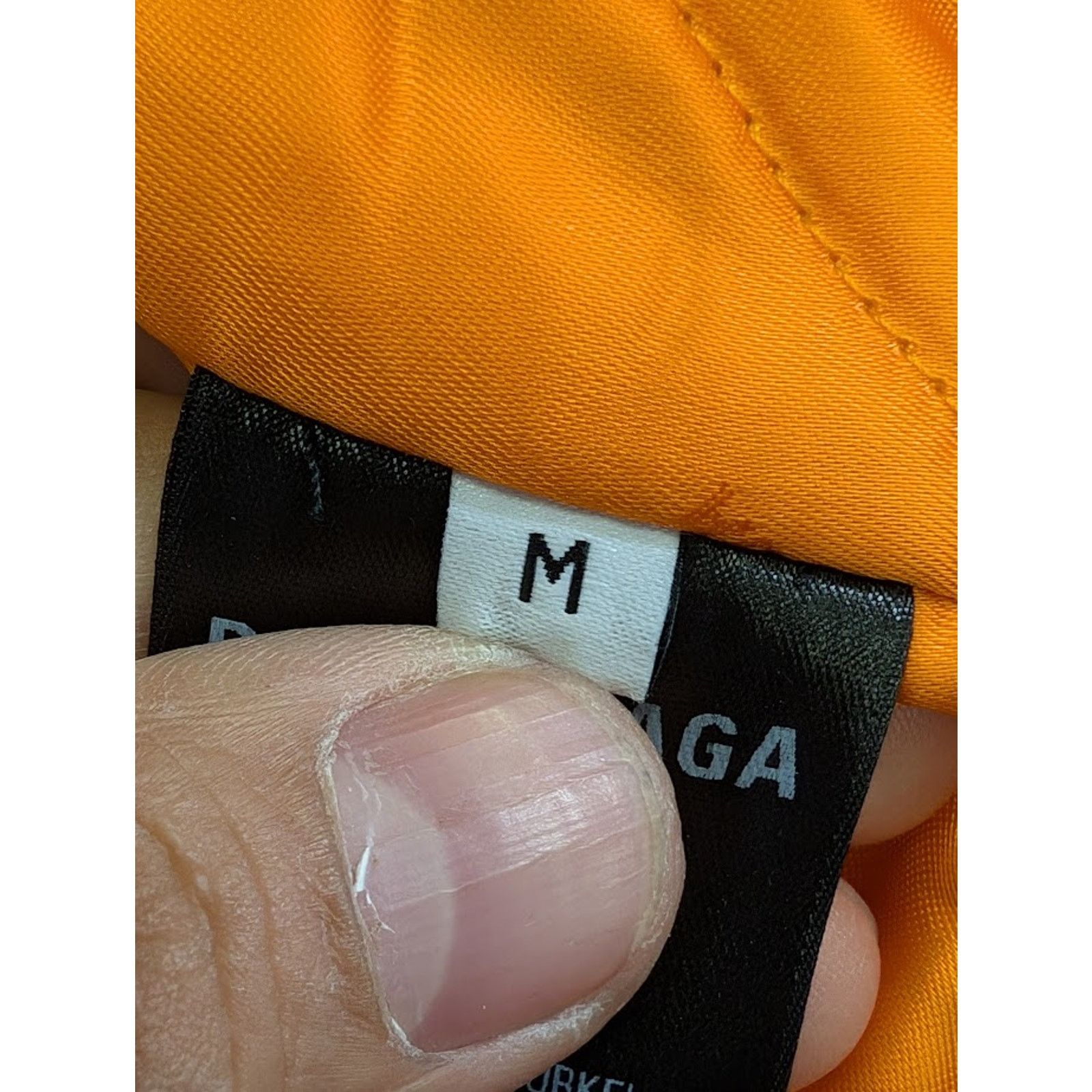 Balenciaga o1rshd1 Leather Grainy Worn Out Bomber in Black Size US M / EU 48-50 / 2 - 18 Thumbnail
