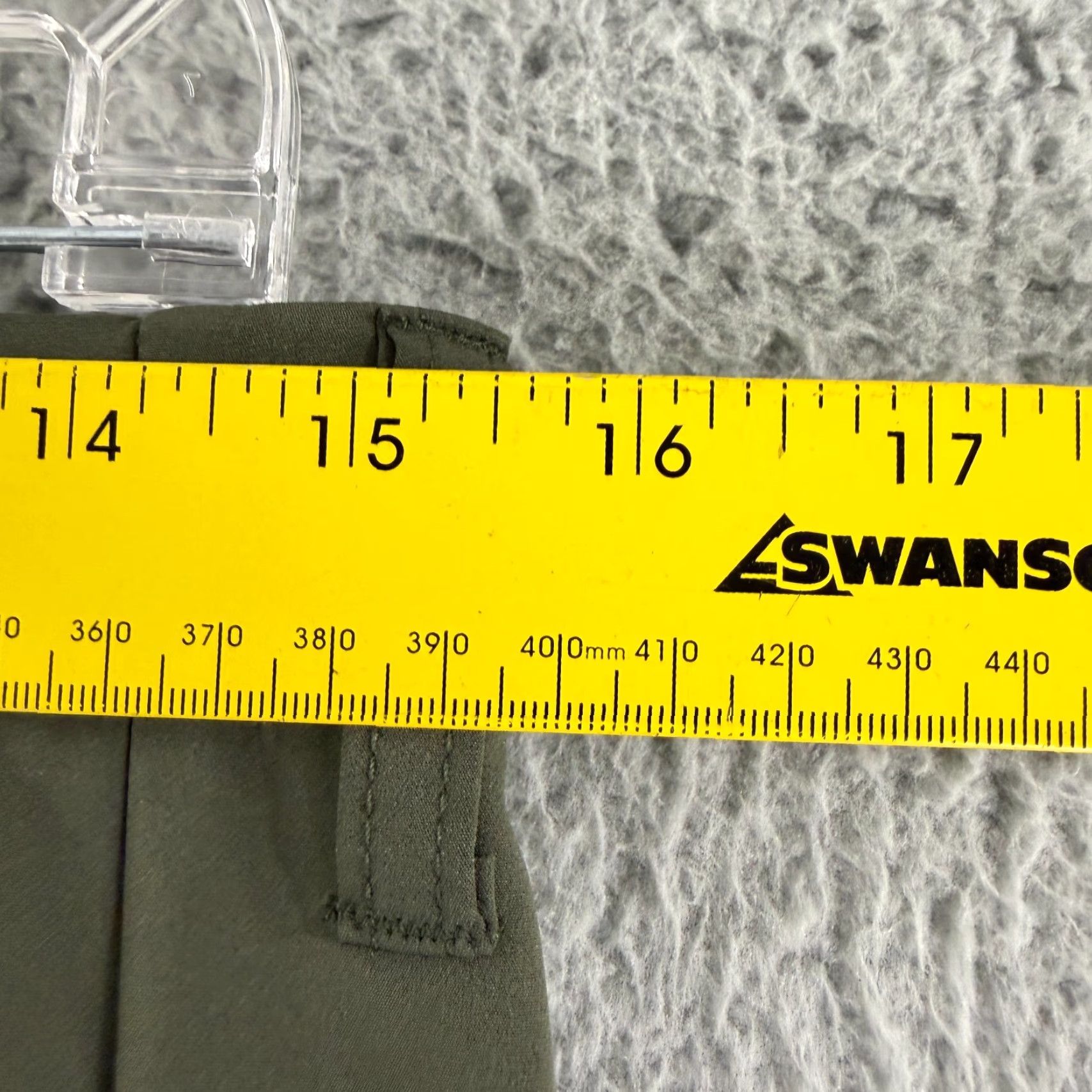 Vintage Cozy Earth Chino Pants Mens Size 30 x 32 Olive Green Straight Leg Stretch Casual Size US 31 - 5 Thumbnail