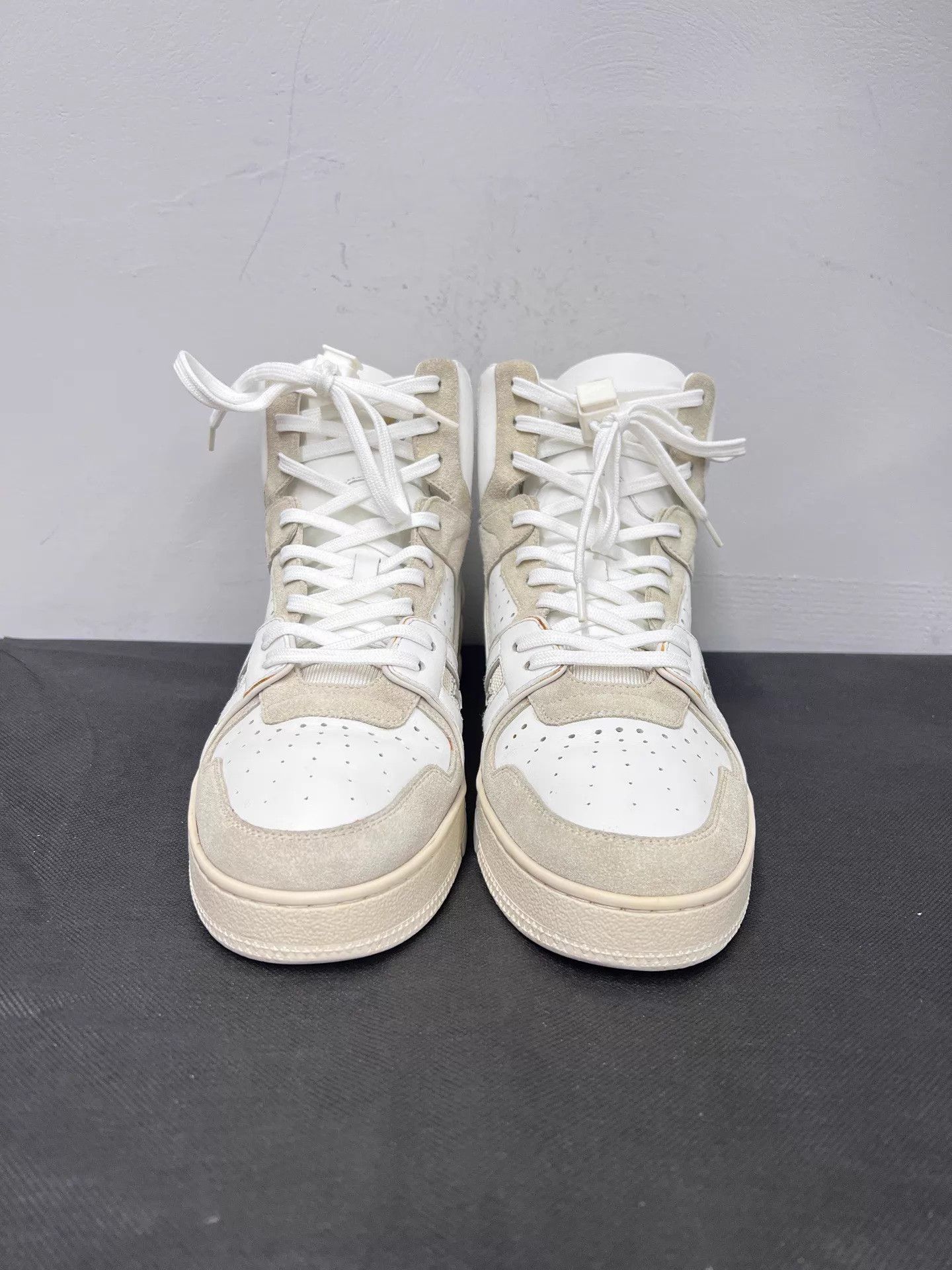 Louis Vuitton Louis Vuitton Trainer Gray White High Top US 6.5 / EU 40.5 Size US 7.5 / EU 40-41 - 2 Thumbnail
