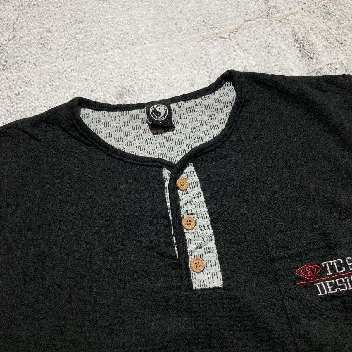 Japanese Brand 2000s T&C Surf Pocket Logo Traditional Tee Gothic Punk Style Size US M / EU 48-50 / 2 - 11 Thumbnail