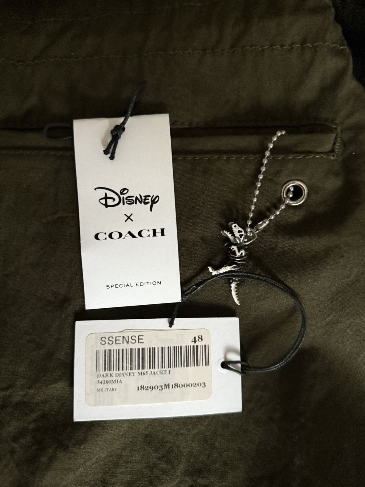Coach × Disney Coach 1941 Green Disney Edition M65 Jacket Size US M / EU 48-50 / 2 - 5 Thumbnail