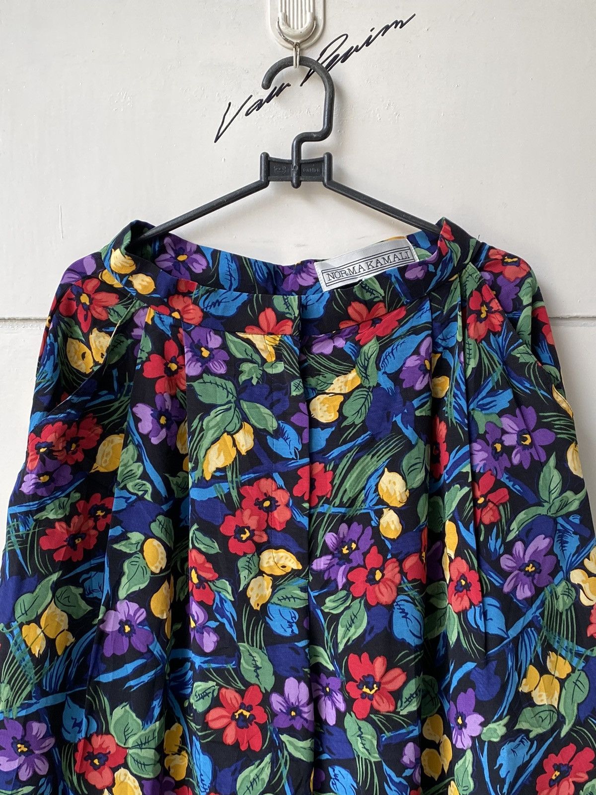 Other NORMA KAMALI Flower Motive Pants Size US 26 / EU 42 - 9 Thumbnail