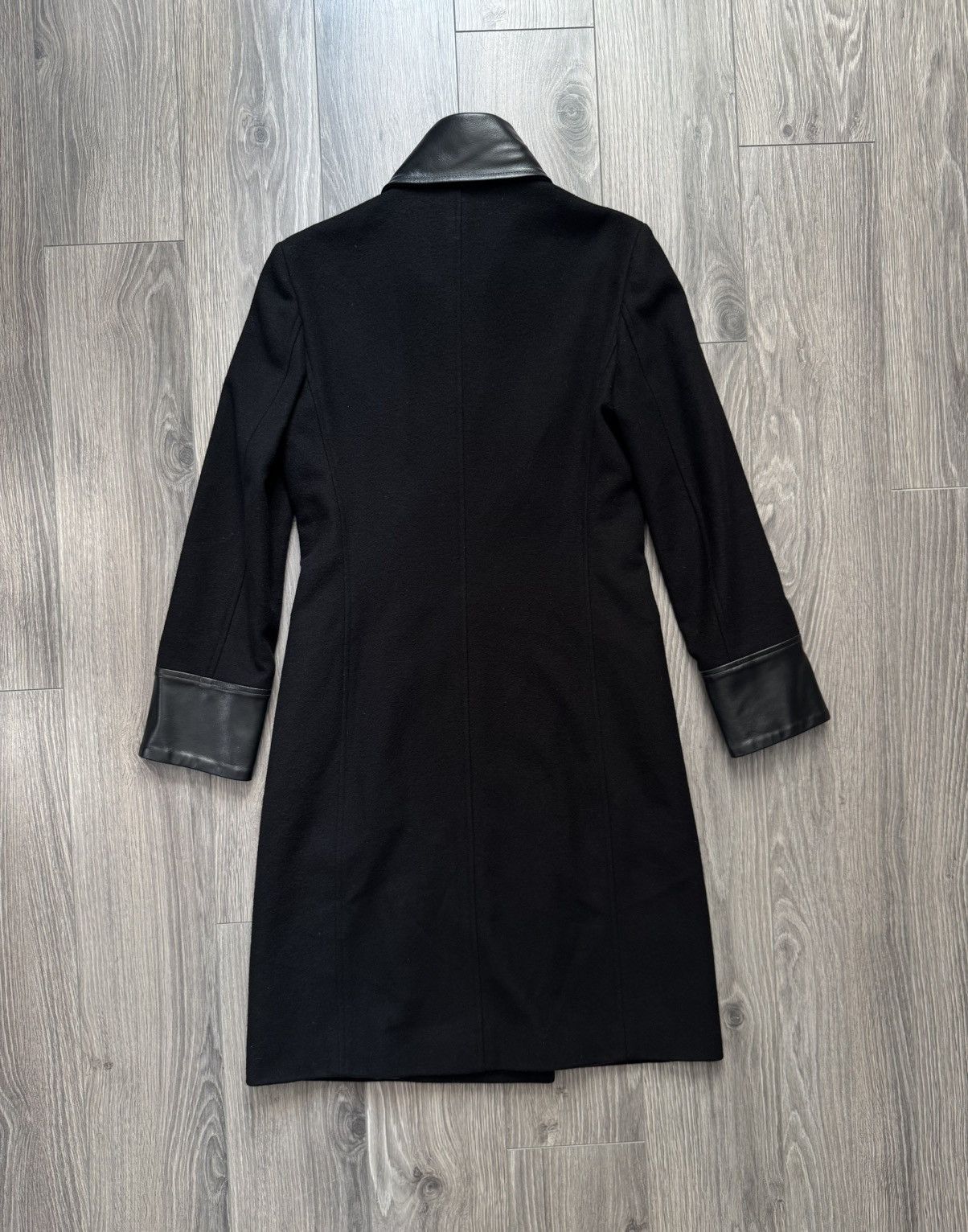 Dolce & Gabbana RARE Vintage Dolce & Gabanna wool/leather coat jacket XS Size XS / US 0-2 / IT 36-38 - 22 Thumbnail