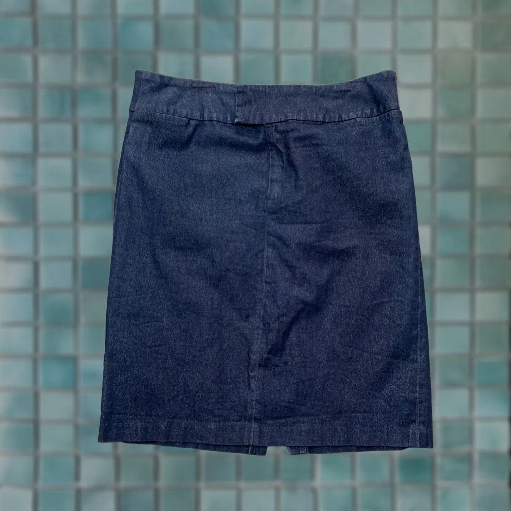 Banana Republic Banana Republic Skirt Womens 10 Blue Straight & Pencil Denim Stretch Back Slit Knee Length Pockets Slit Casual Travel Workwear 90s City Preppy Size 32" / US 10 / IT 46 - 1 Thumbnail