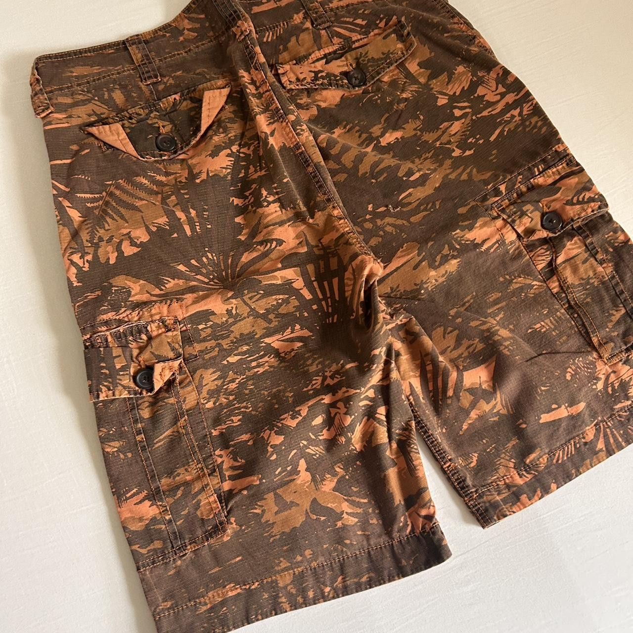 Carhartt WearFirst Vintage 90s Super Sick Dry Camouflage Shorts Size US 36 / EU 52 - 8 Thumbnail