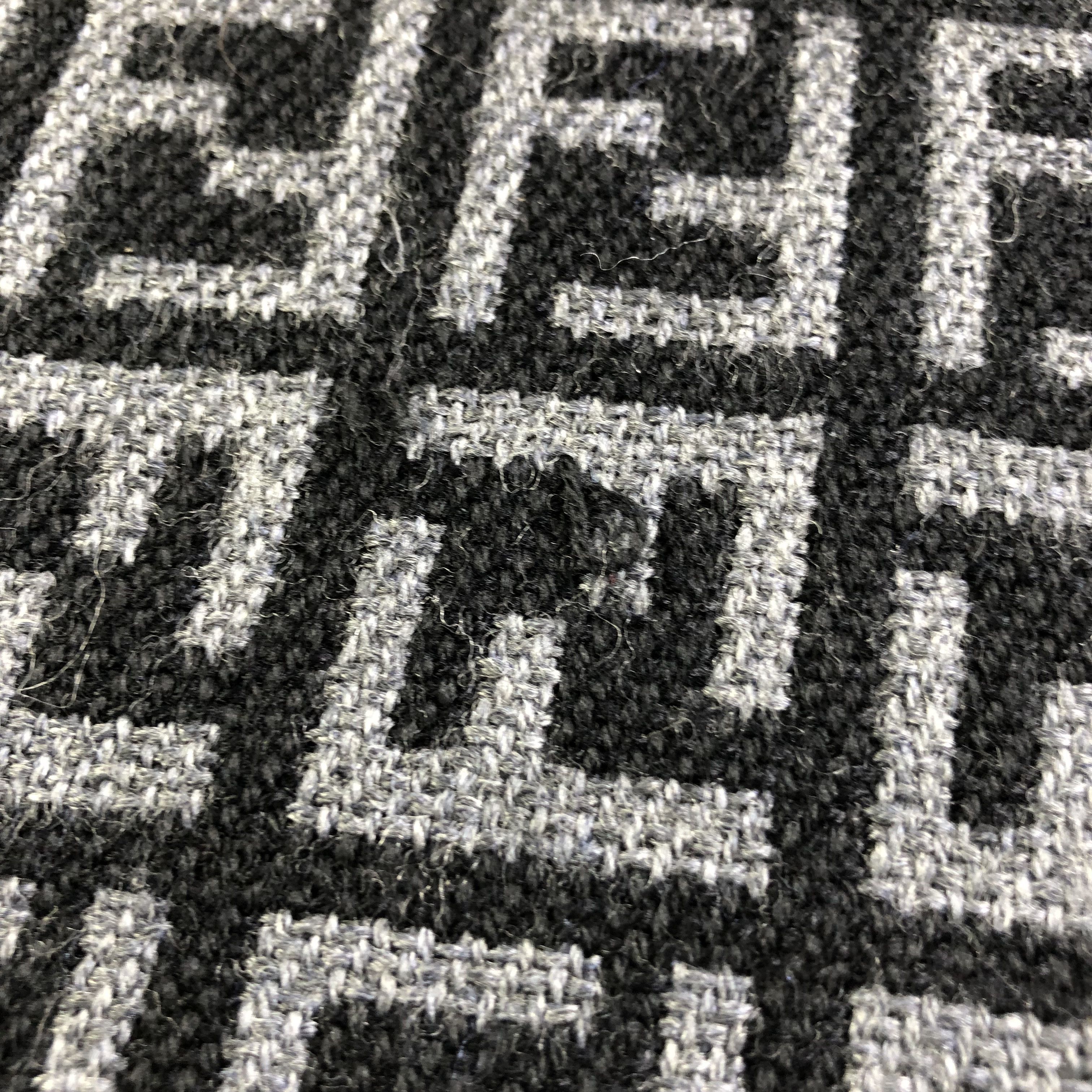 Japanese Brand Fendi FF Wool Scarf Muffler Neckwear V2526 Size ONE SIZE - 4 Thumbnail