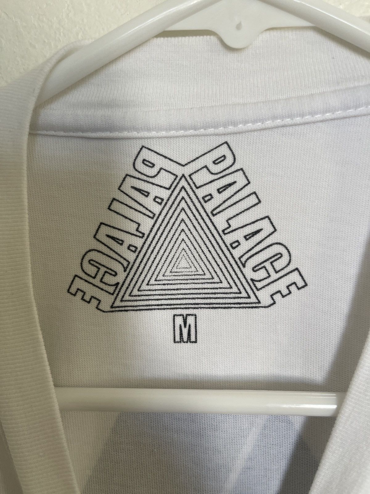 Palace Palace Tri-Ferg logo Size US M / EU 48-50 / 2 - 5 Thumbnail