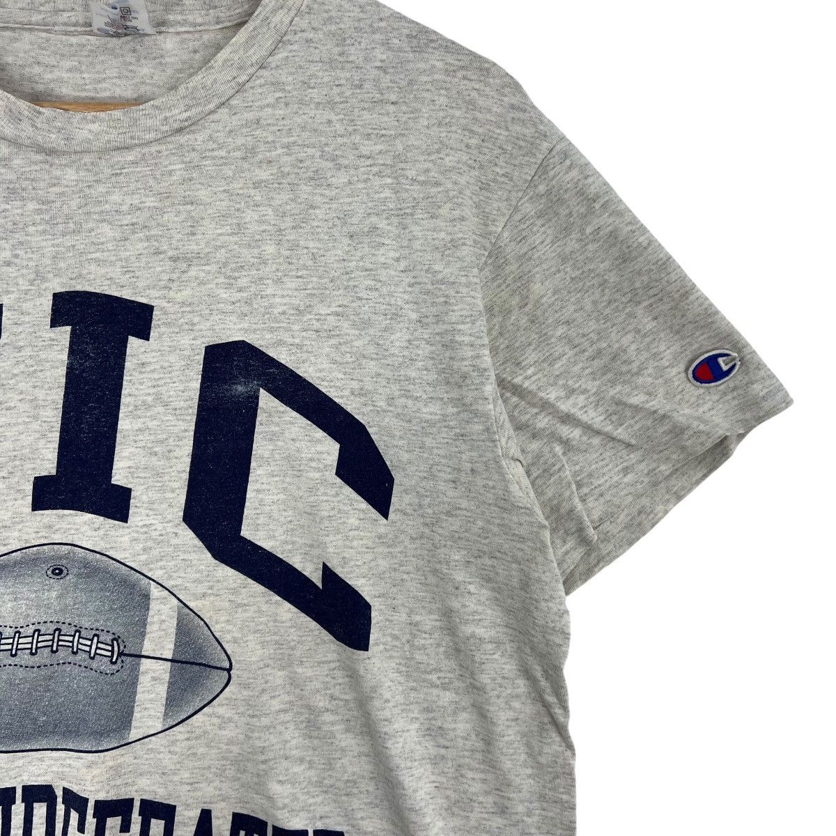 Vintage Vintage CHAMPION USA Uic Still Undefeated University Size US M / EU 48-50 / 2 - 4 Thumbnail