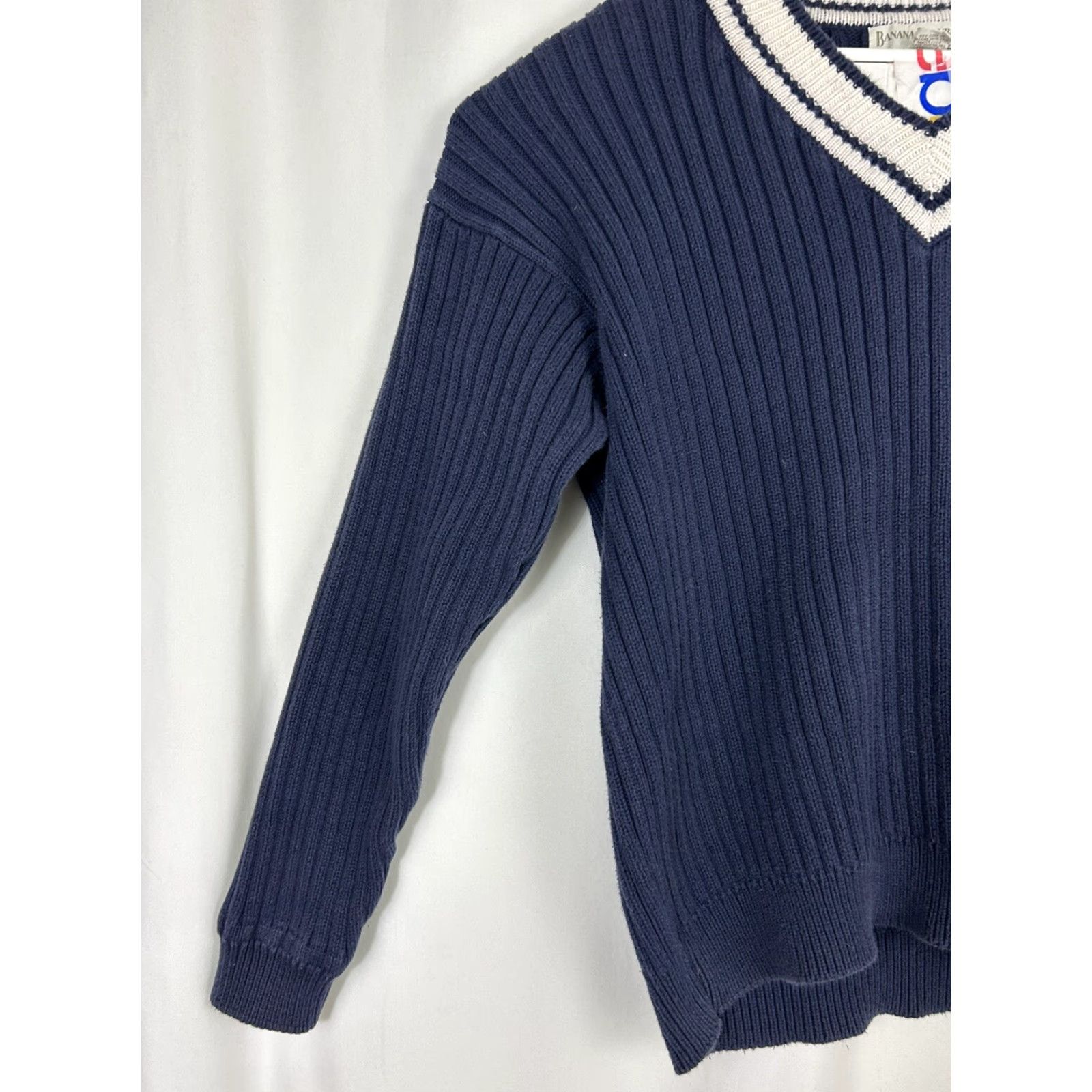 Banana Republic VINTAGE Banana Republic Mens XL V-Neck Sweater Blue White Preppy Cotton Pullover Size US XL / EU 56 / 4 - 2 Thumbnail