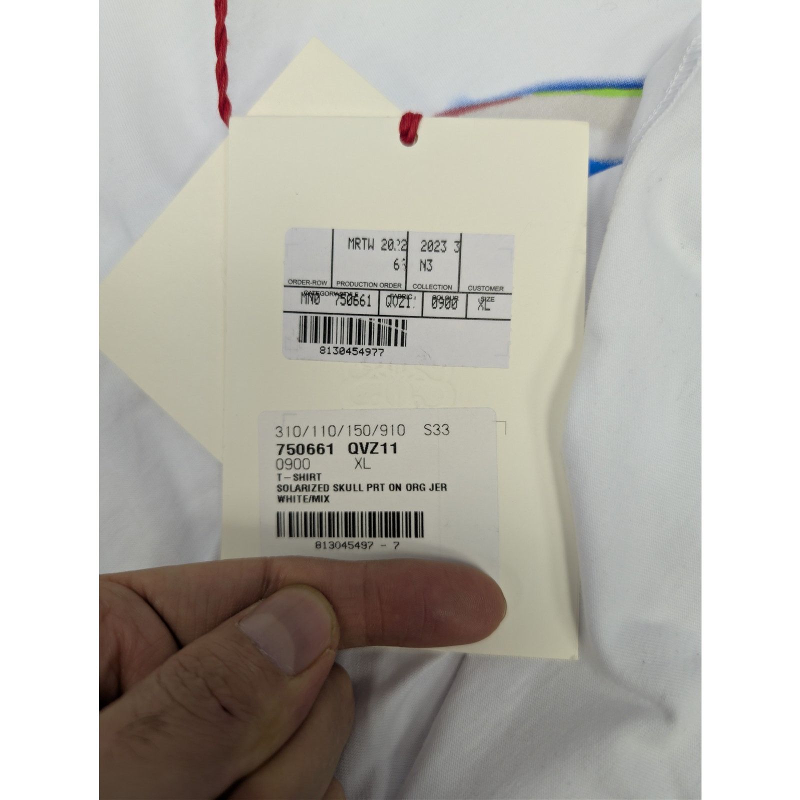 Alexander McQueen o1rshd1 Solarized Skull Printed T-Shirt in White/Mix Size US XL / EU 56 / 4 - 22 Thumbnail