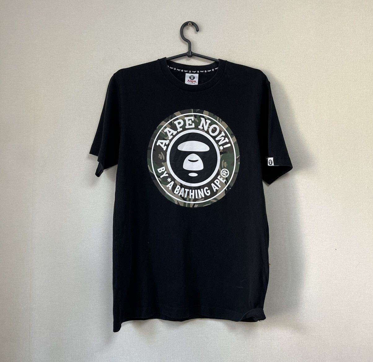 Aape Aape Bape circle logo t-shirt tee big logo Size US S / EU 44-46 / 1 - 1 Thumbnail