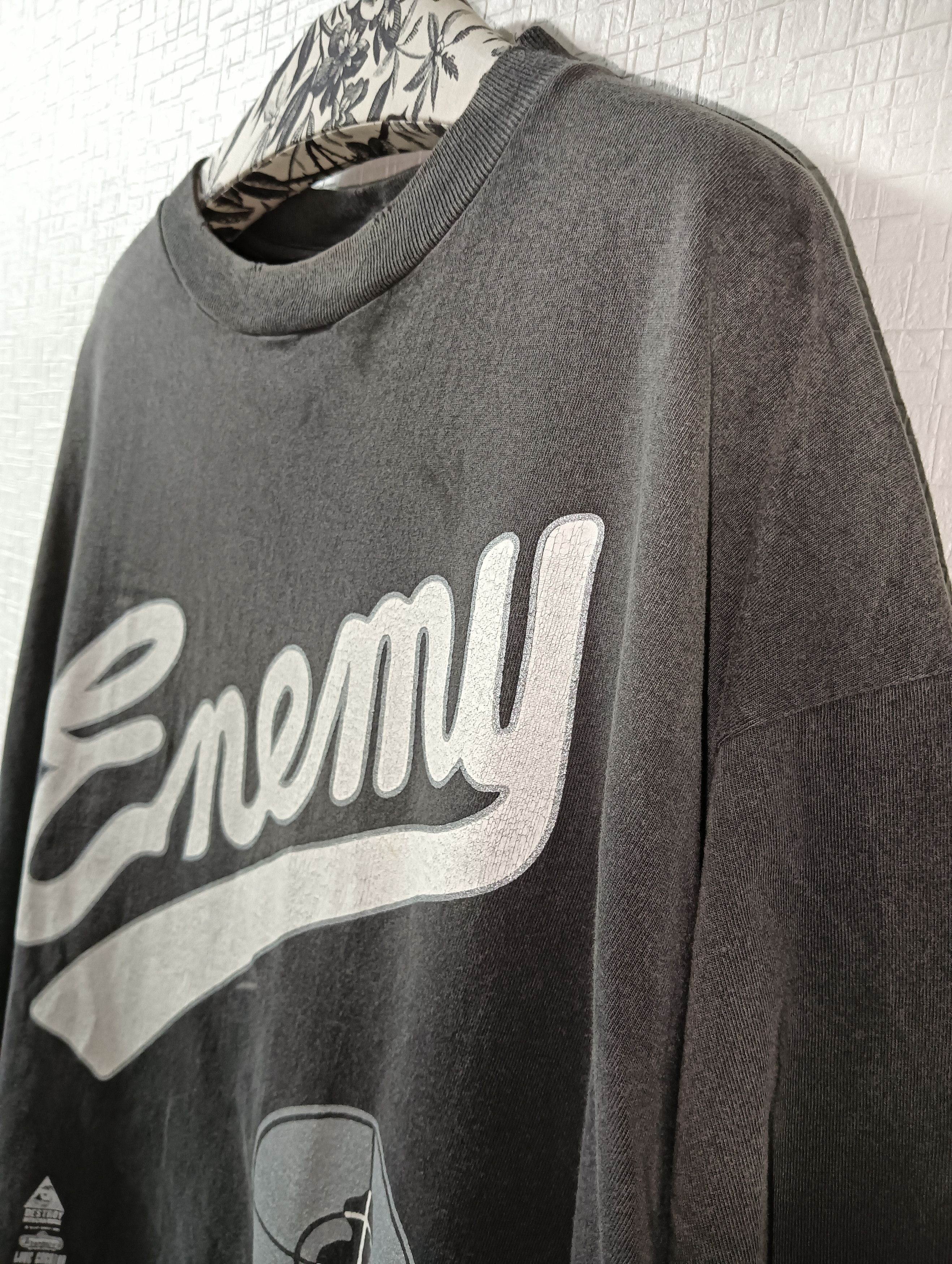 Public Enemy × Saint Michael Enemy Tee Size US XL / EU 56 / 4 - 3 Thumbnail
