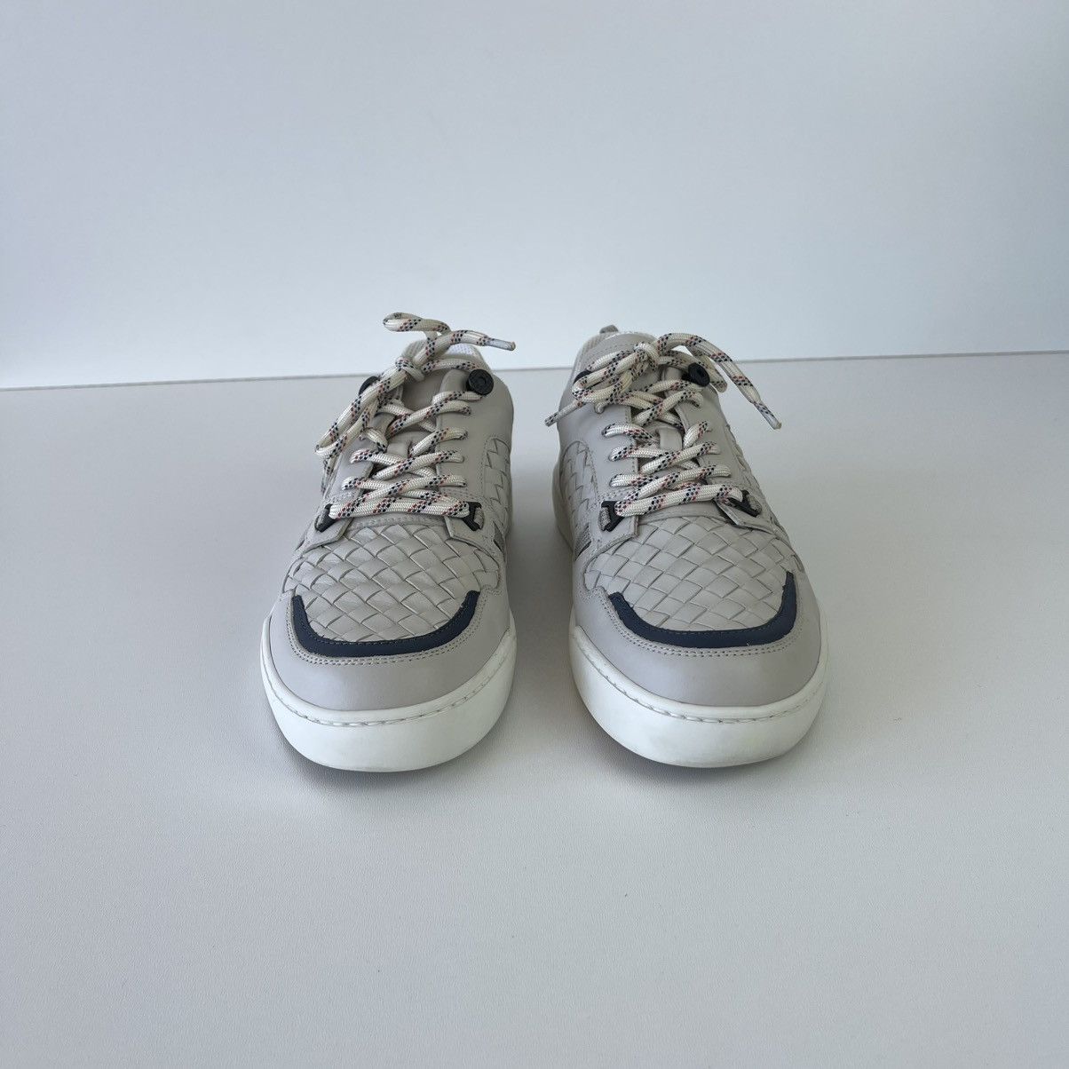 Bottega Veneta Bottega Veneta Intrecciato Low Top Leather Sneakers White Size US 9 / EU 42 - 3 Thumbnail