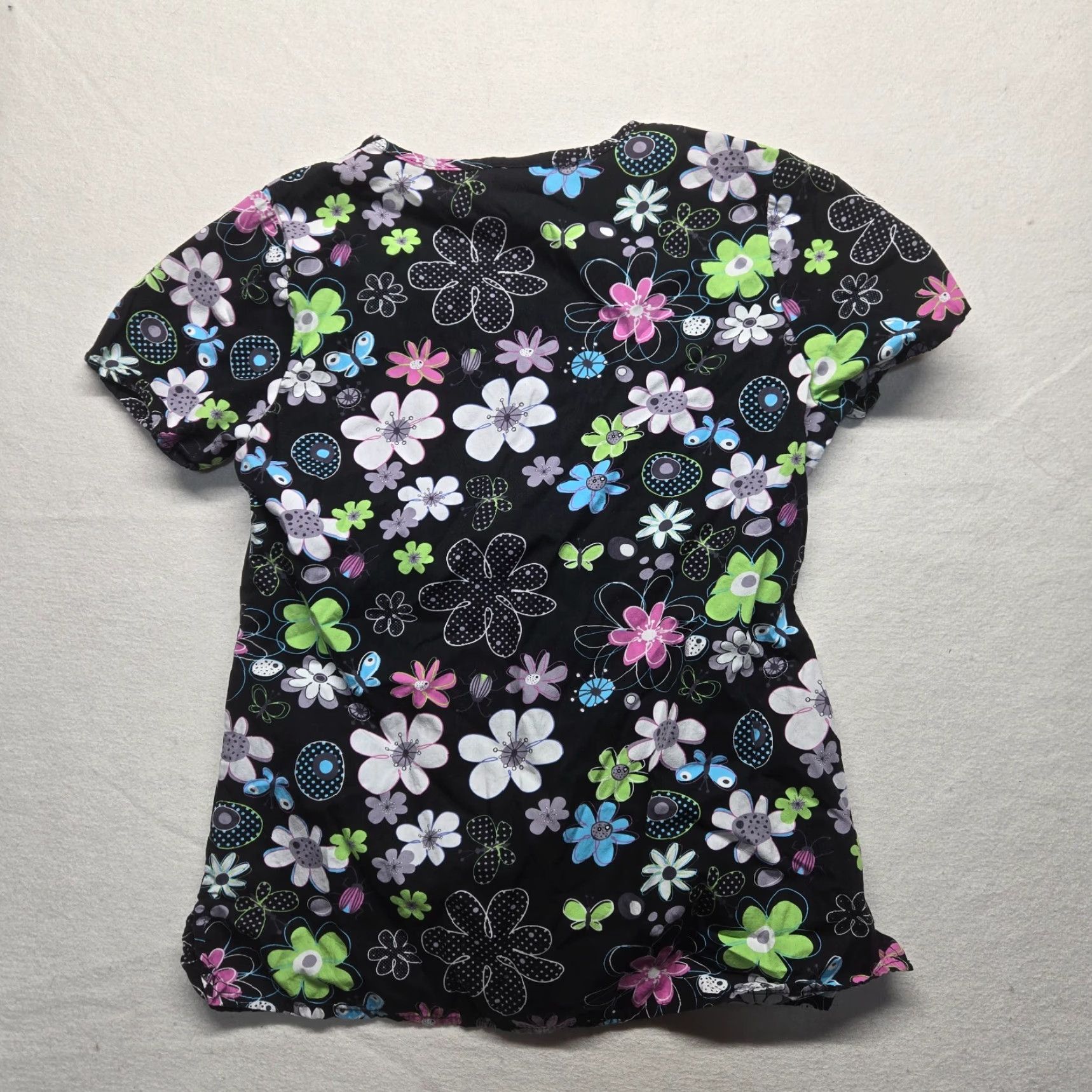 Vintage VINTAGE Zoe & Chloe Floral Black Short Sleeve Scrub Shirt Womens Small Medical Size S / US 4 / IT 40 - 8 Thumbnail