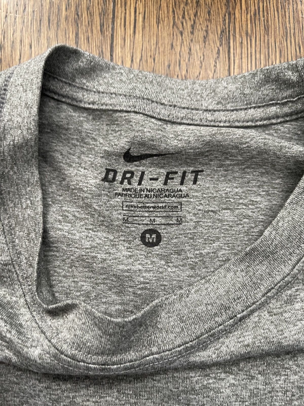 Nike Nike Grey Dri-Fit Shirt Size Medium Size US M / EU 48-50 / 2 - 2 Thumbnail