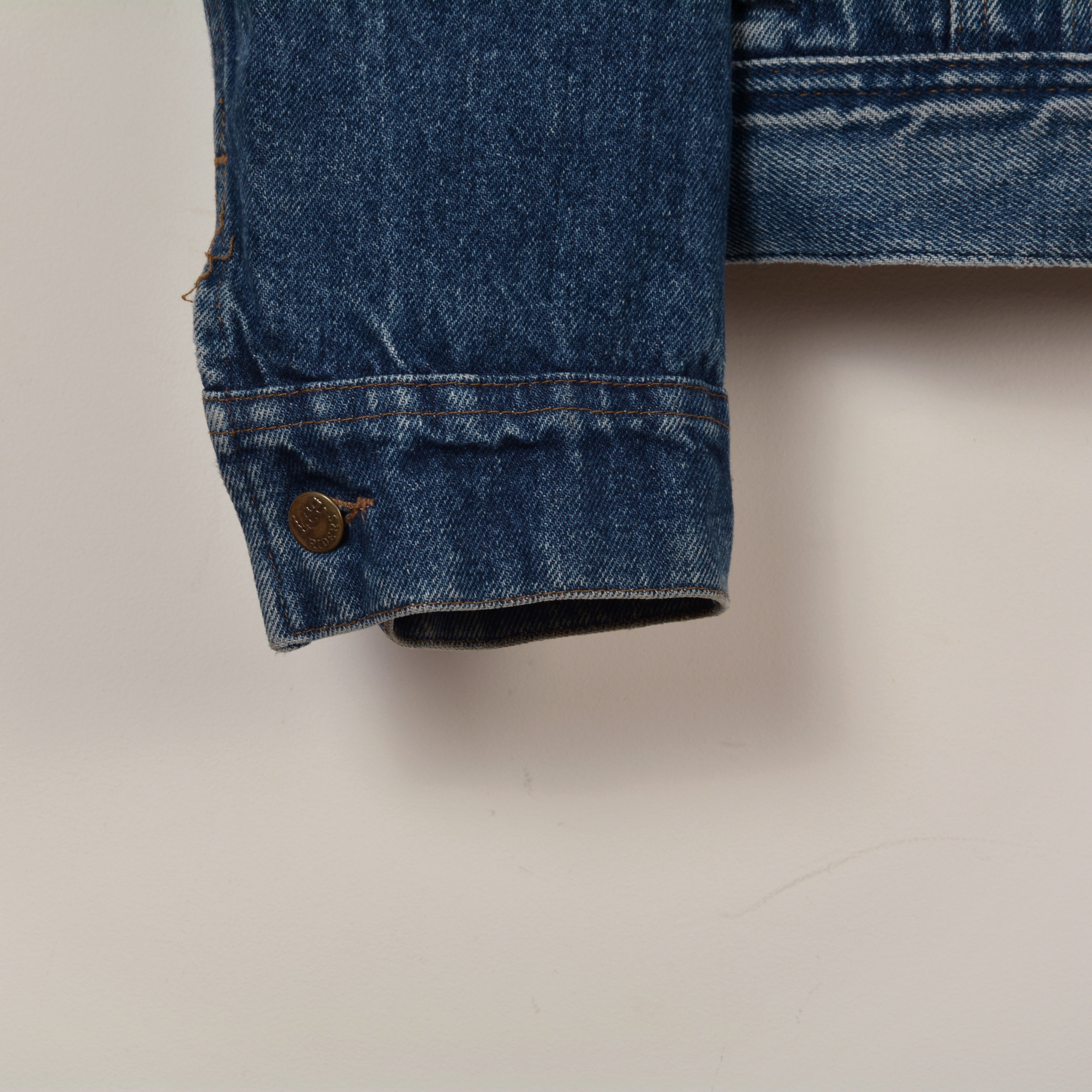 Lee Vintage denim trucker jacket by Lee Riders USA 1980 (2324) Size US L / EU 52-54 / 3 - 5 Thumbnail