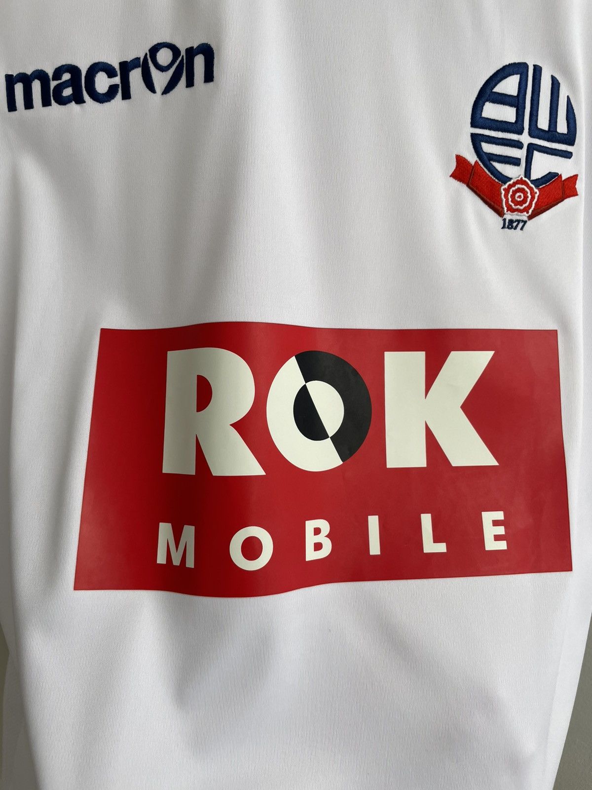 Macron Bolton 2015 2016 Home Football Shirt Soccer Jersey Macron Size US L / EU 52-54 / 3 - 8 Thumbnail