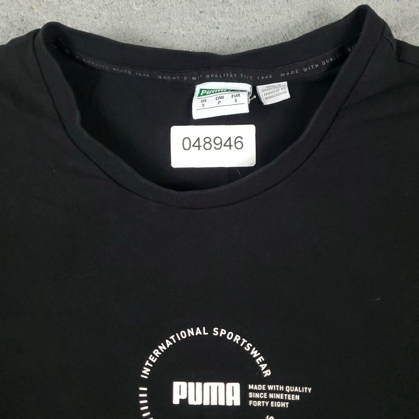 Puma PUMA T Shirt Mens Size Small Black Logo Short Sleeve Crew Neck Adult S Black Logo Vintage: No (note: avoid extra punctuation) Size US S / EU 44-46 / 1 - 2 Thumbnail