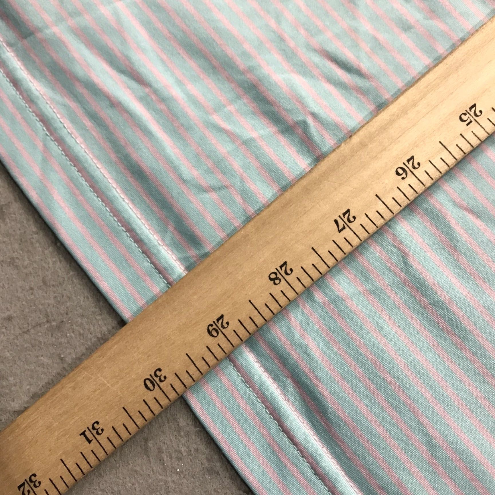 Vineyard Vines Vineyard Vines Polo Shirt Mens Large Blue Pink Whale Striped Performance Golf Polo Shirt Mens L Blue Whale Striped Performance Golf Size US L / EU 52-54 / 3 - 8 Thumbnail
