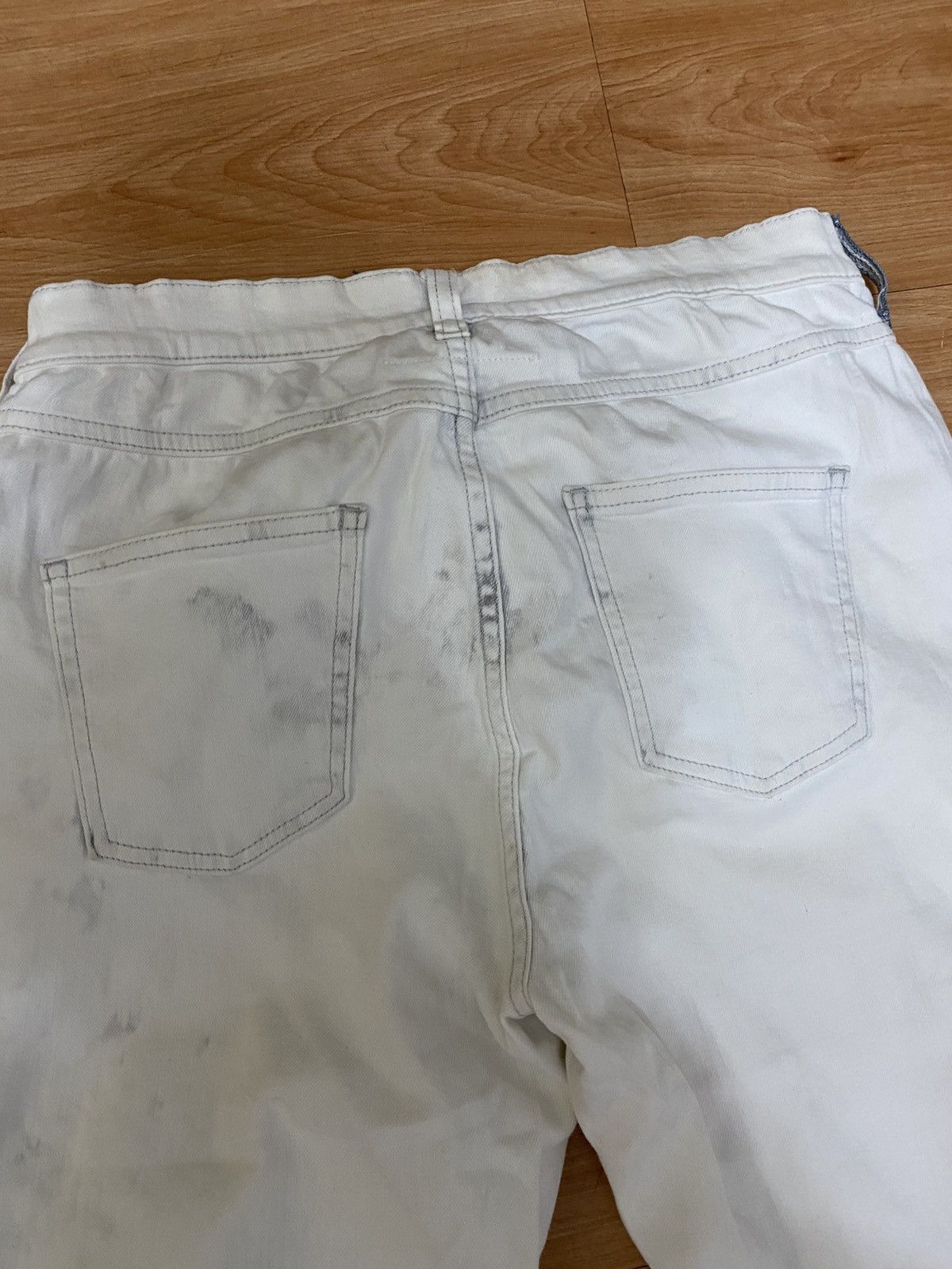 Maison Margiela Maison Margiela Distressed White Denim Jeans very rare Size US 29 - 6 Thumbnail