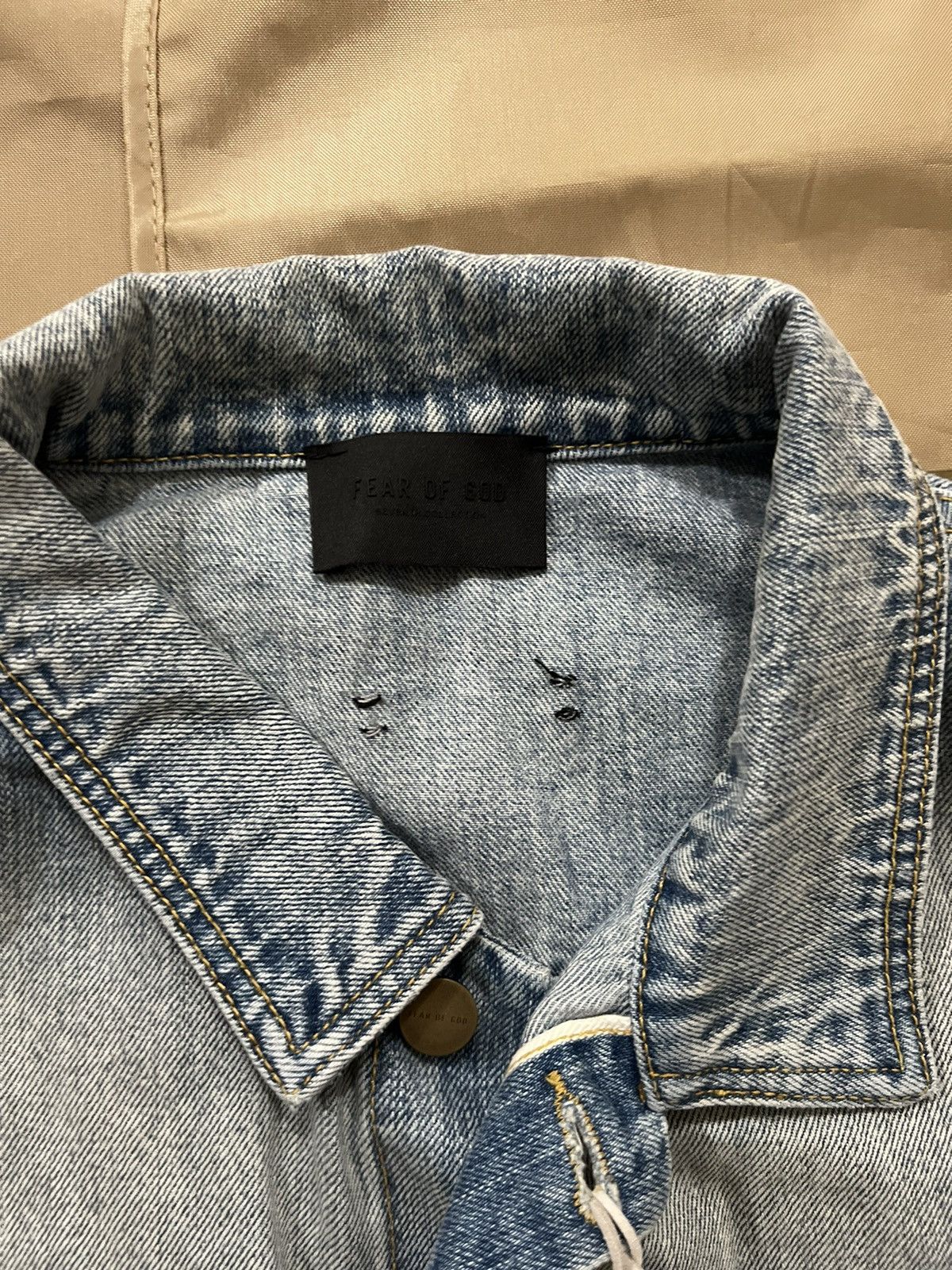 Fear of God FEAR OF GOD DENIM TRUCKER JACKET size L $1500 Size US L / EU 52-54 / 3 - 2 Thumbnail