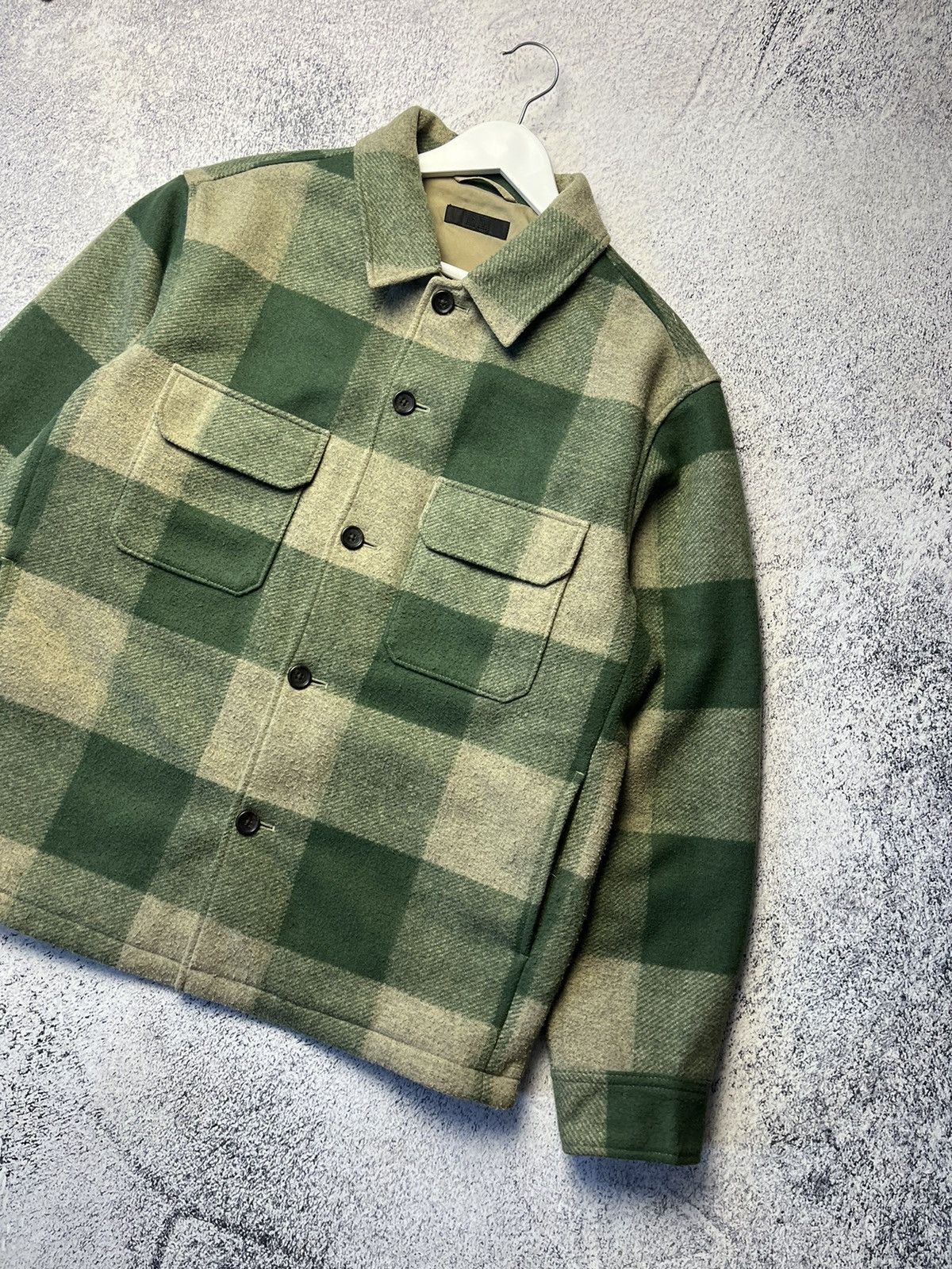 Flannel Vintage Uniqlo Flannel Shirt Japanese Size M Size US M / EU 48-50 / 2 - 7 Thumbnail