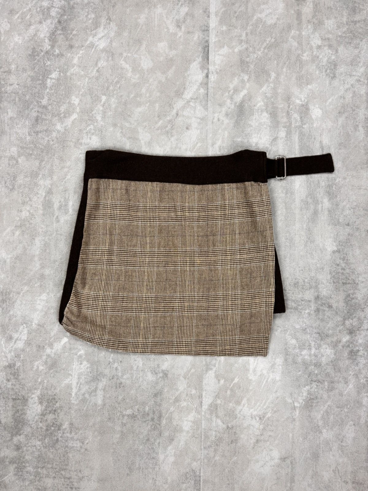 United Colors Of Benetton United colors of Benetton wool wrap mini skirt checkered Size 28" / US 6 / IT 42 - 1 Thumbnail