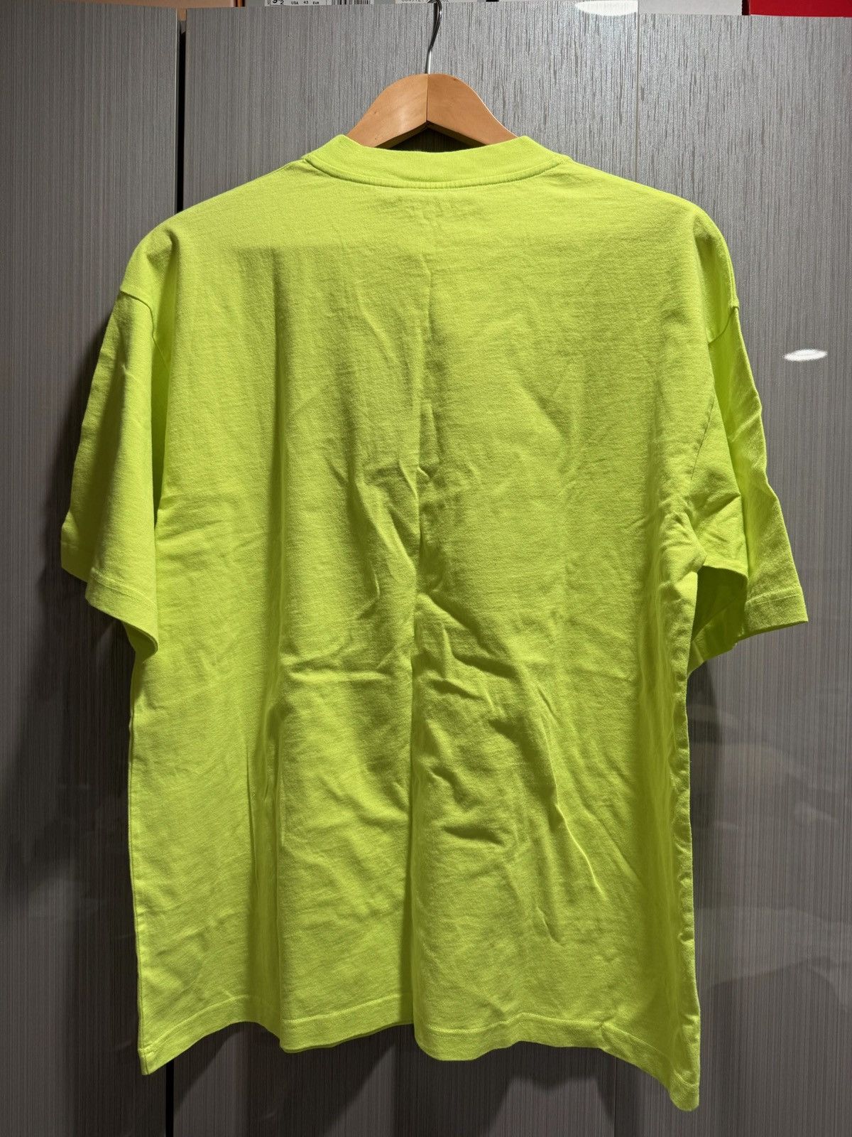 Balenciaga Balenciaga Oversized Neon Yellow Logo T Shirt Size US L / EU 52-54 / 3 - 2 Thumbnail