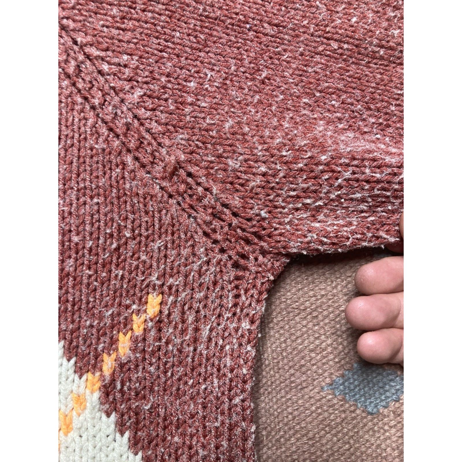 Vintage VINTAGE Hand Knitted Sweater Wool Acrylic Blend Argyle/Diamond Medium Men Knit Pullover Red M Size US M / EU 48-50 / 2 - 5 Thumbnail