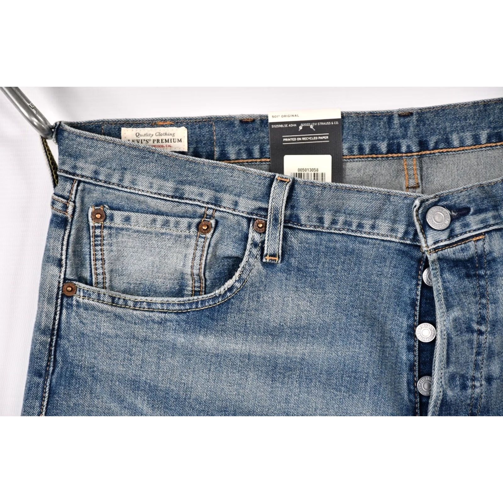 Levi's Levi's 501 Jeans Straight Leg Denim Stretch W38/L34 Men Regular Blue Vintage Not N/A 1980s Men Size US 38 / EU 54 - 5 Thumbnail