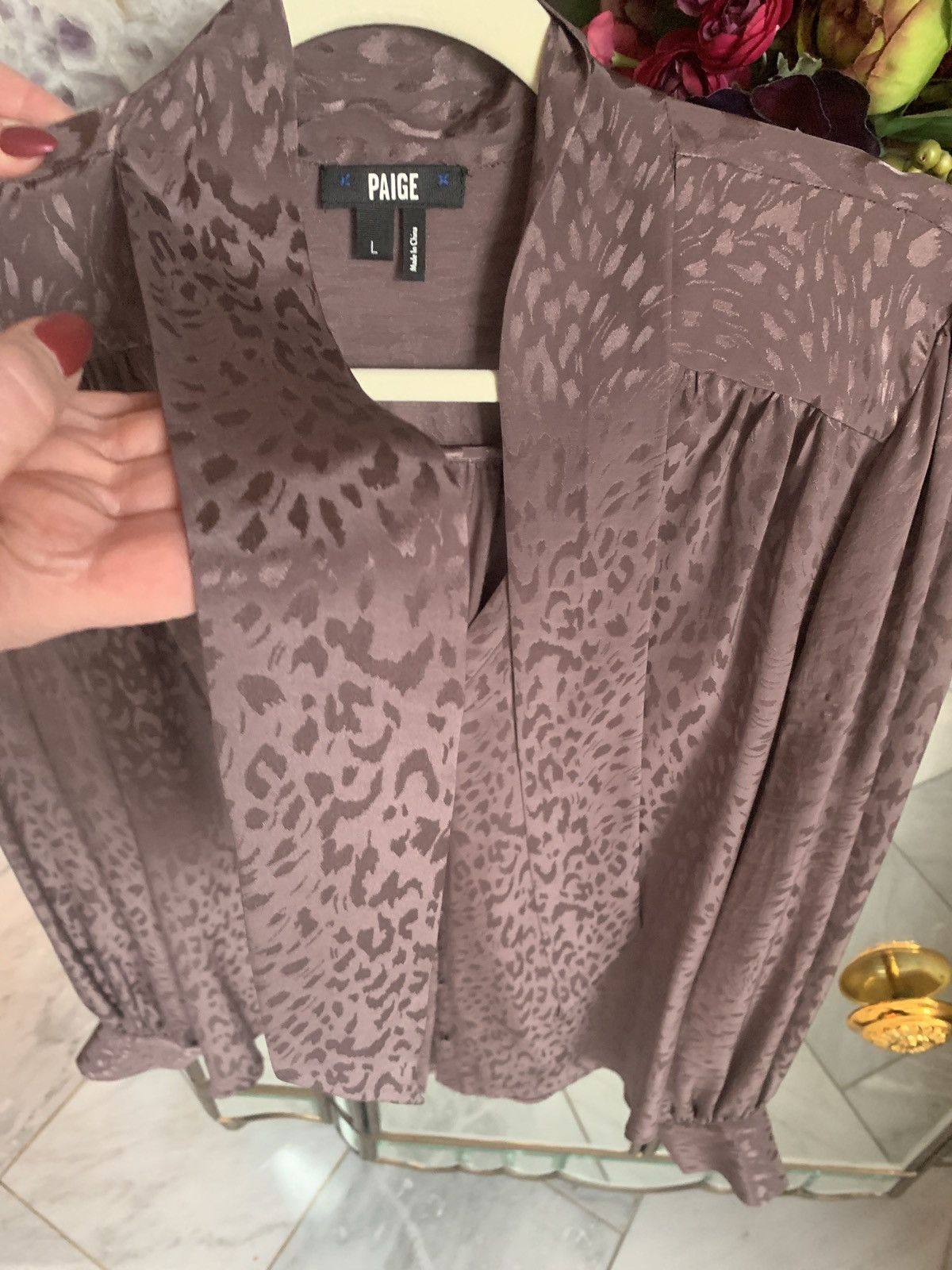Paige Paige silk blouse, excellent condition. Size is Large Size L / US 10 / IT 46 - 3 Thumbnail