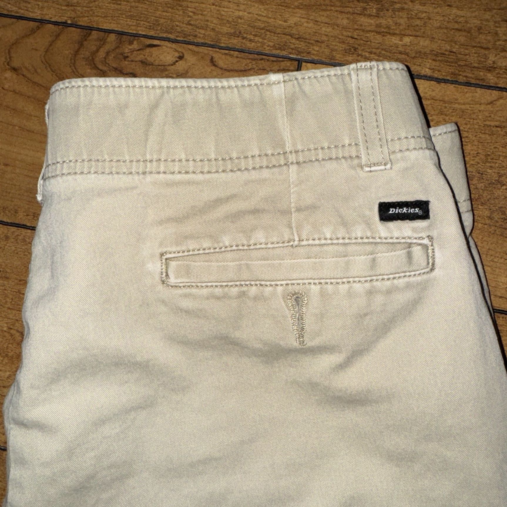Dickies Dickies Flex Chino Pants Khaki 36x31 Mens Regular Pants Beige Chino Casual Workwear Pockets Comfort Easy Care 90s? Size US 36 / EU 52 - 2 Thumbnail