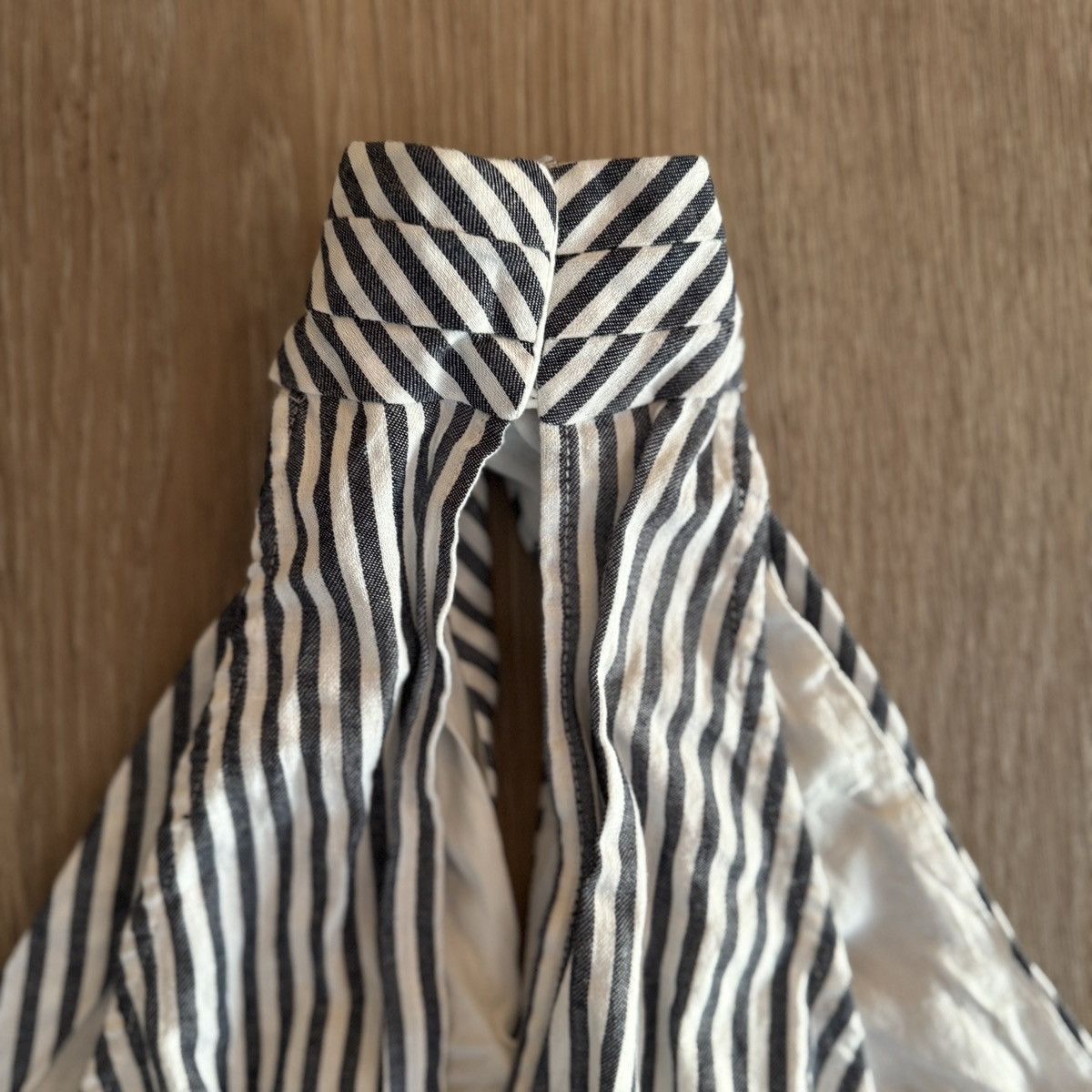 Steve Madden Steve Madden Kosta Top in Navy Stripe w/ Crisscross Neckline Size S / US 4 / IT 40 - 12 Thumbnail