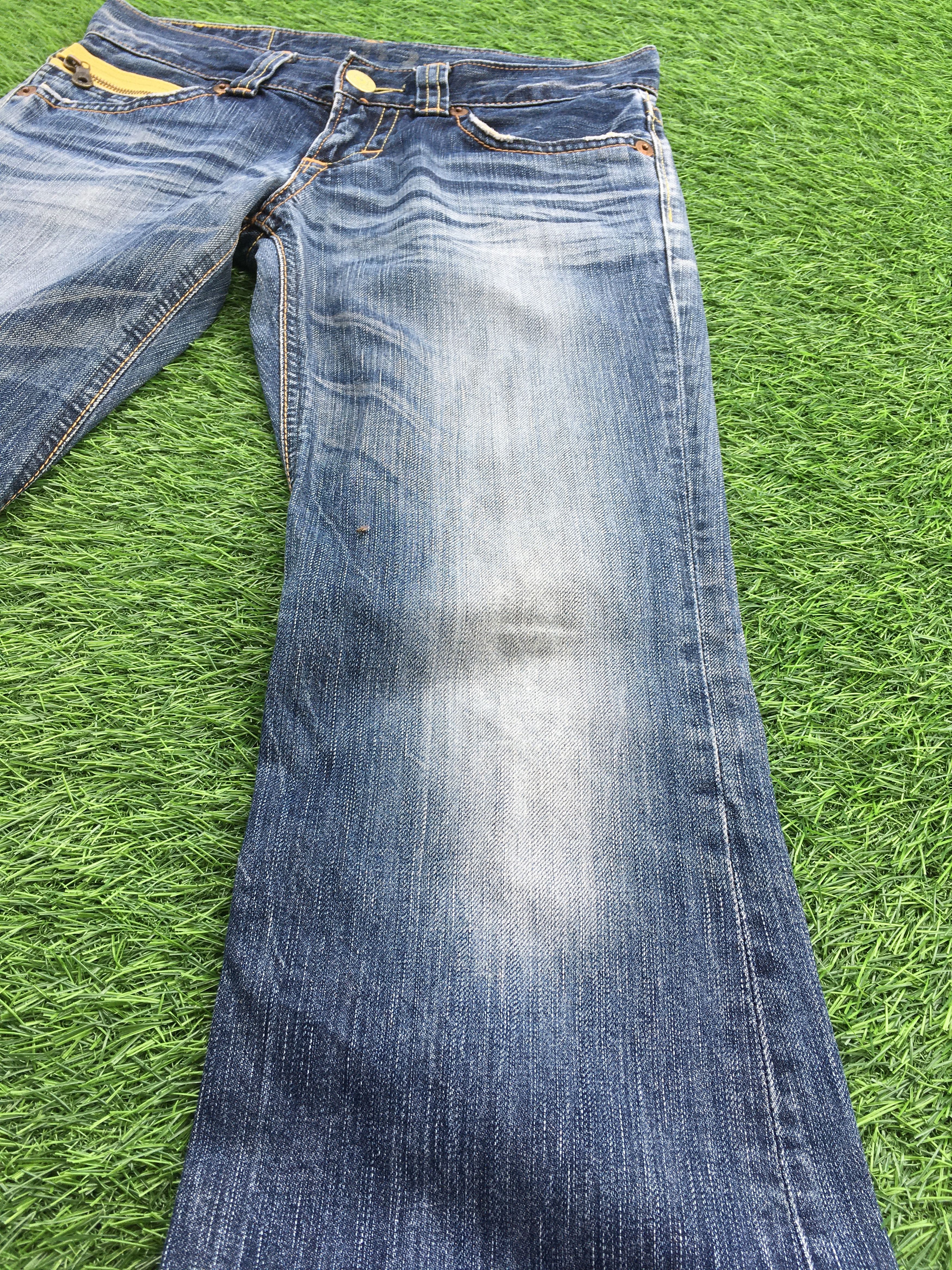 Japanese Brand Japan Grunge Low-Rise Bootcut Denim Jeans D-1229 Size 27" / US 4 / IT 40 - 6 Thumbnail