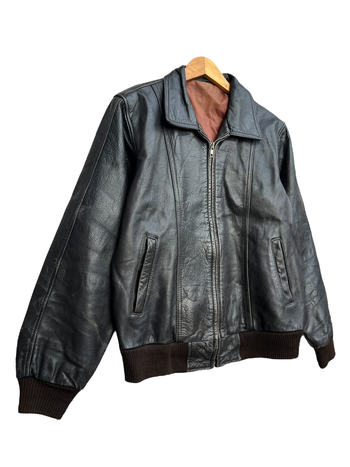Vintage Vintage 80s Black Bomber Leather Jacket Size US M / EU 48-50 / 2 - 3 Thumbnail