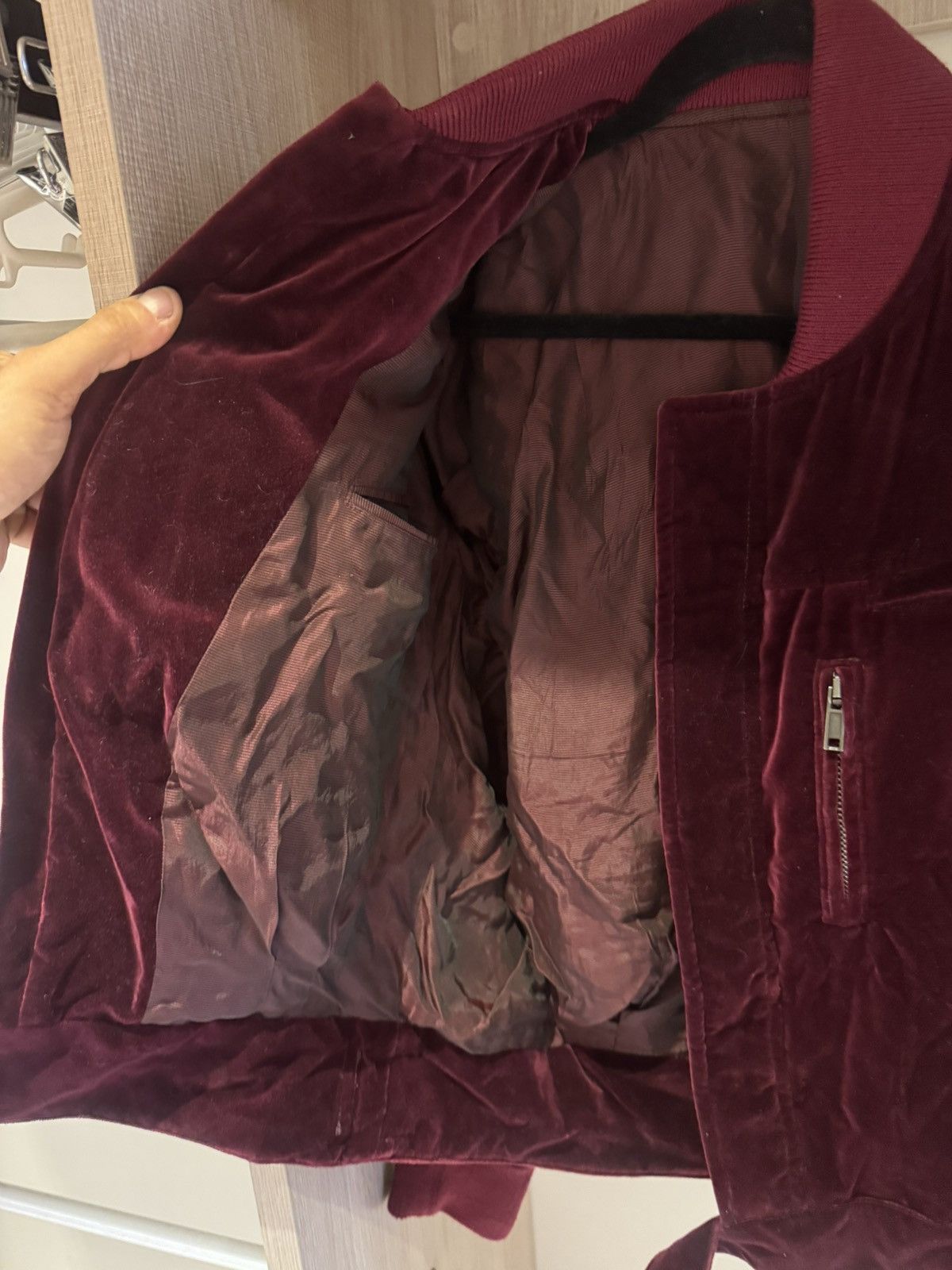Haider Ackermann Haider Ackermann bordeaux velvet bomber Size US XL / EU 56 / 4 - 10 Thumbnail
