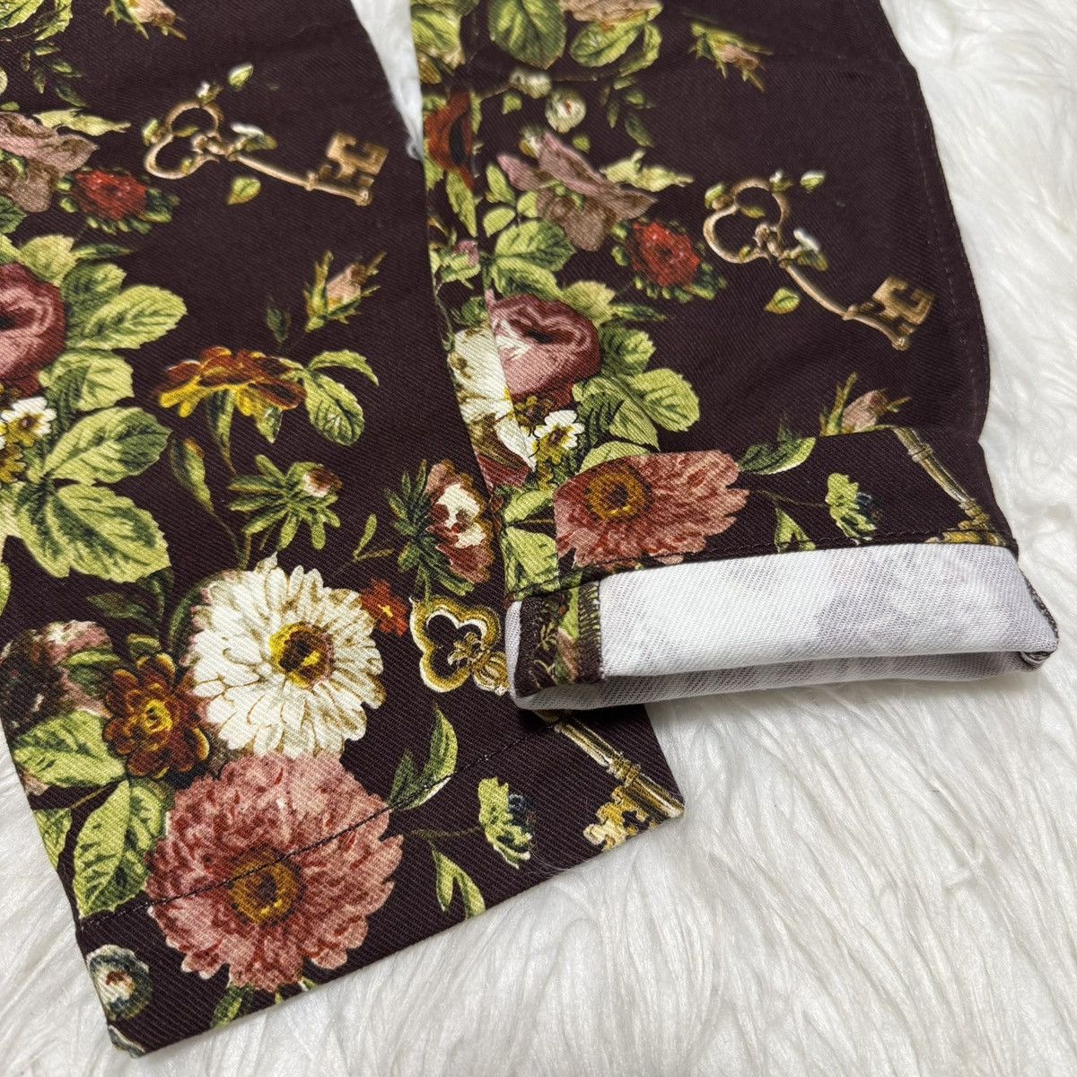 Dolce & Gabbana Authentic Dolce & Gabbana Floral & Key Design Denim Jeans 36 Size 25" / US 0 / IT 36 - 11 Thumbnail
