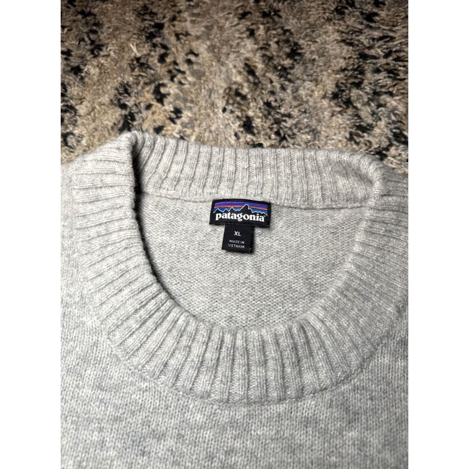 Patagonia Patagonia Women's Recycled Wool Blend Crewneck Knit Sweater Gray XL EUC Crewneck Pullover Womens Fall Winter Knit Sweater Size XL / US 12-14 / IT 48-50 - 4 Thumbnail