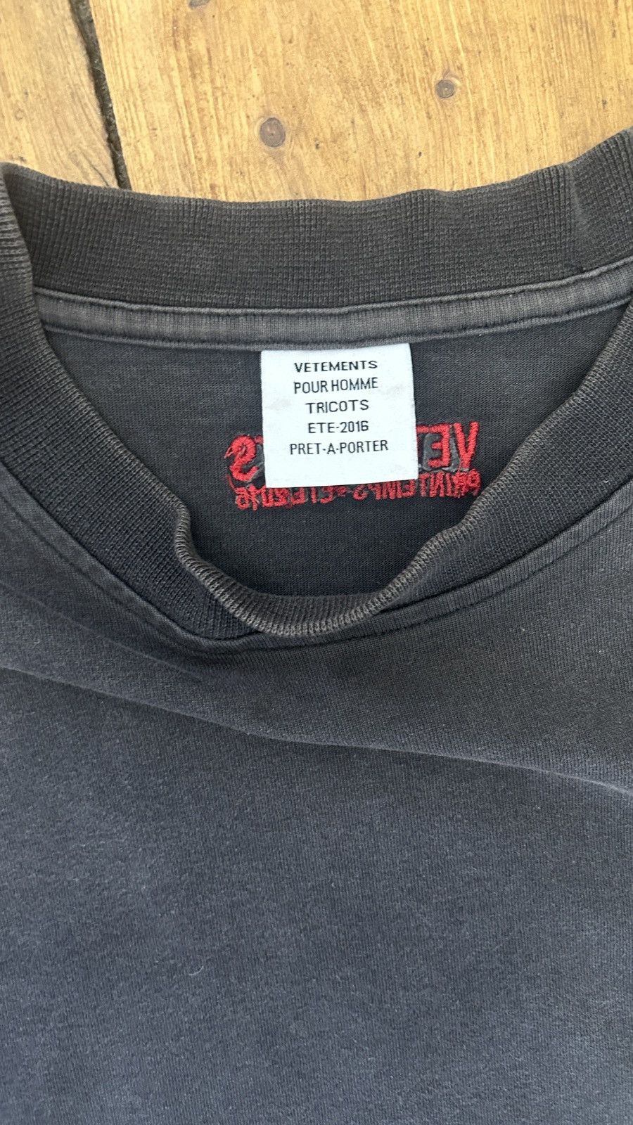 Vetements Vetements 2016 Insecurity T-shirt Size US M / EU 48-50 / 2 - 4 Thumbnail