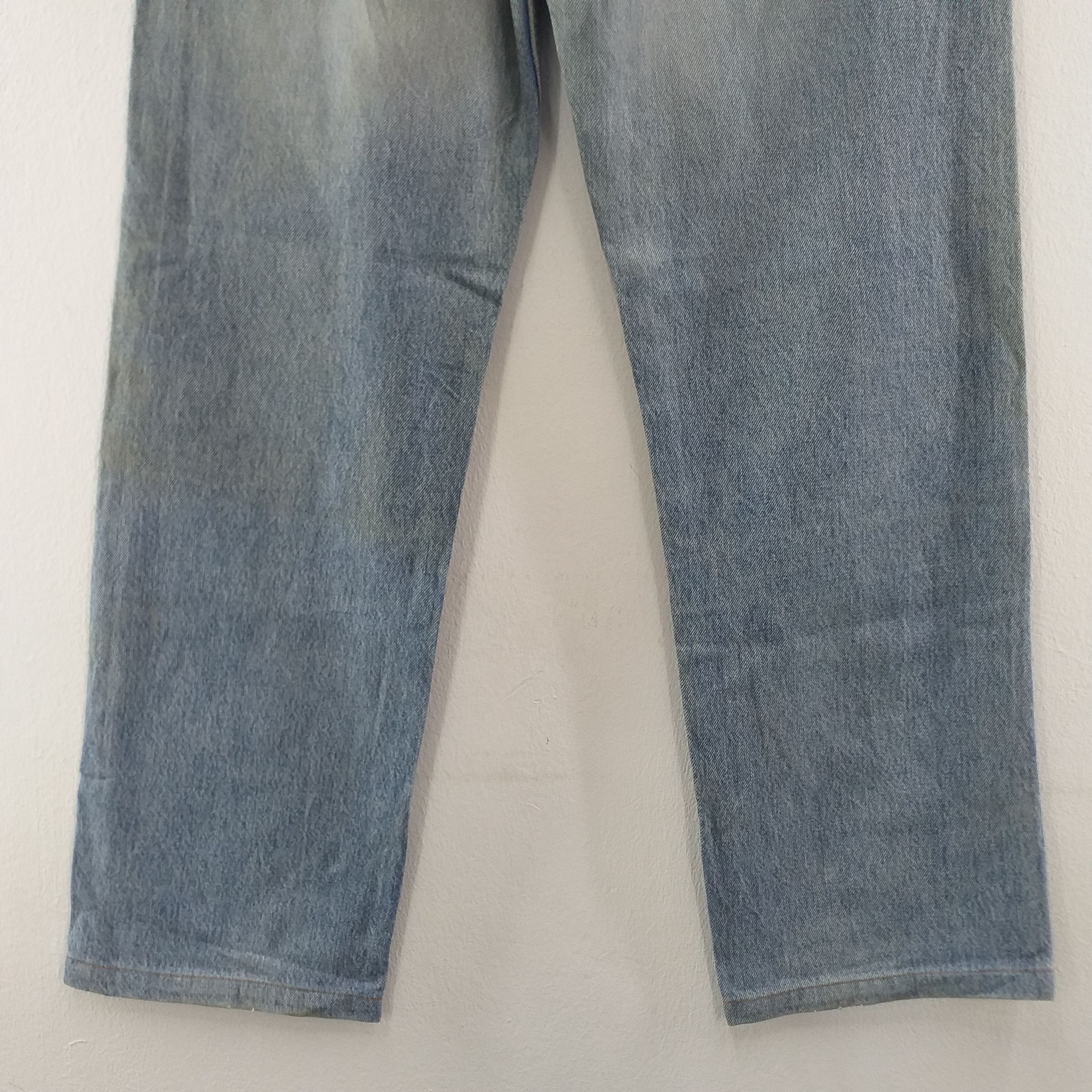Levi's 90's Levi's 501 Vintage Clothing Distressed 31 x 29.5 -JN029 Size US 31 - 12 Thumbnail