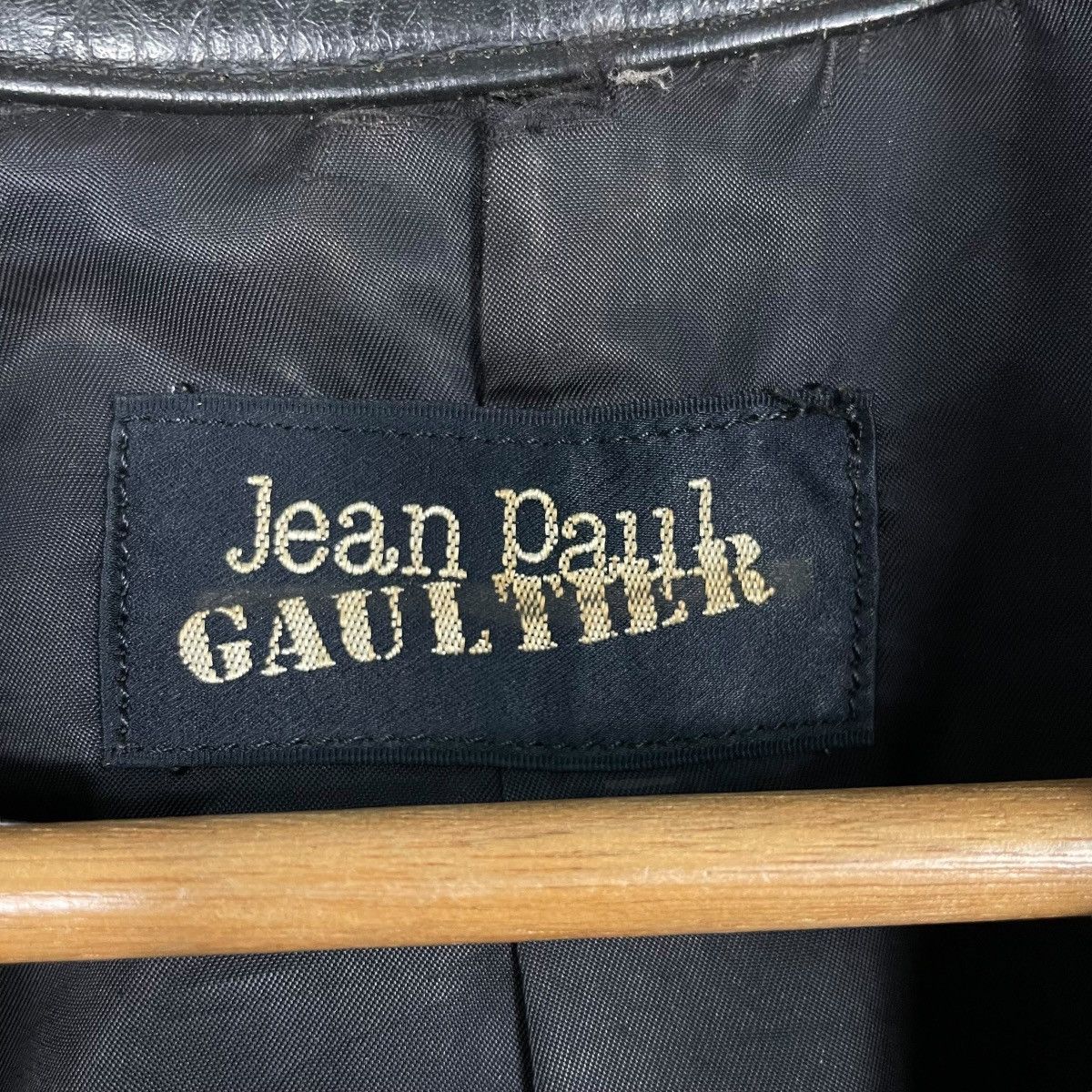 Jean Paul Gaultier Jean Paul Gaultier Crop Biker Leather Jacket Size US S / EU 44-46 / 1 - 17 Thumbnail