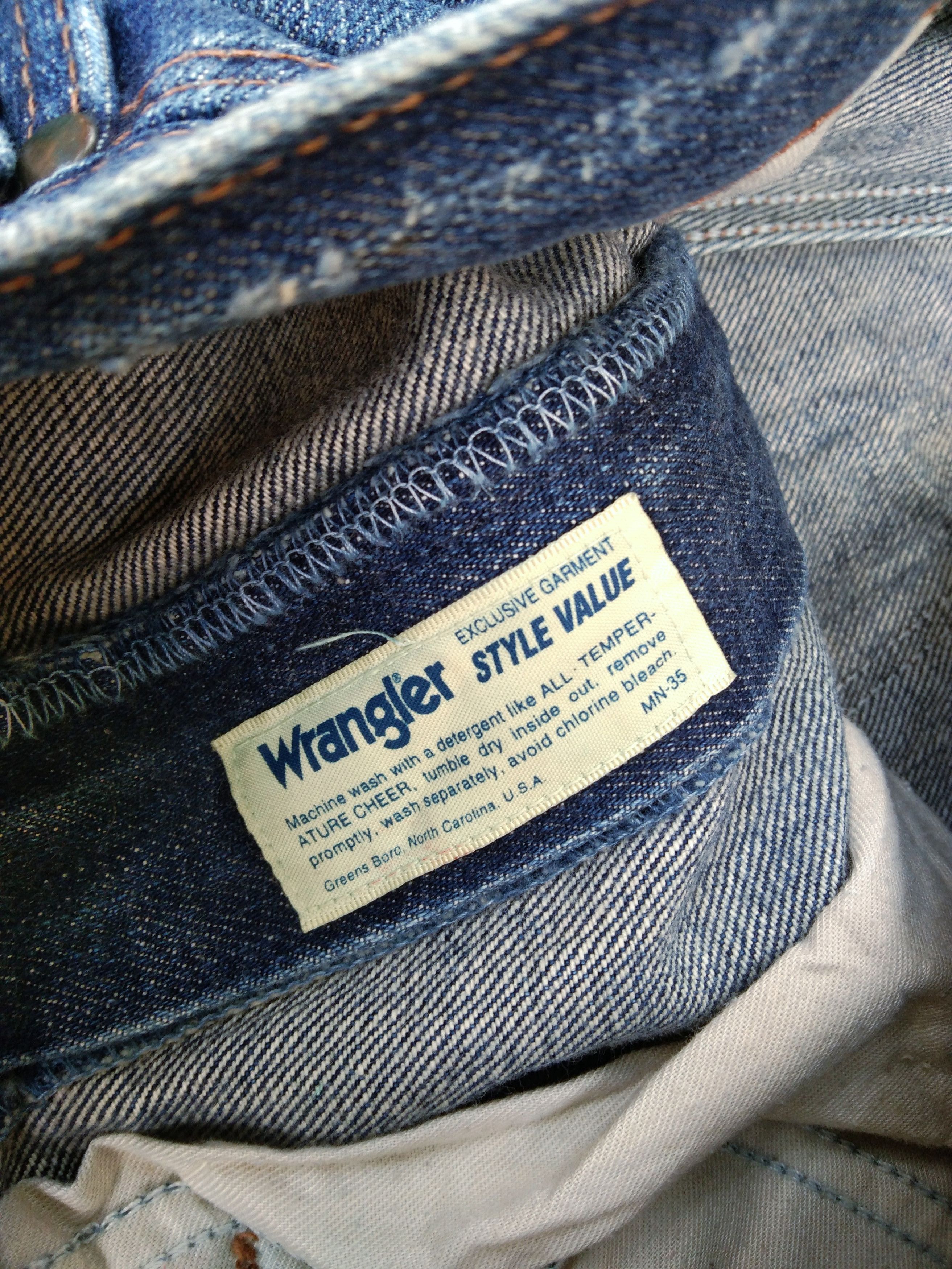 Japanese Brand Vintage Wrangler Straight Leg Distressed Jeans 30x33 Size US 30 / EU 46 - 10 Thumbnail