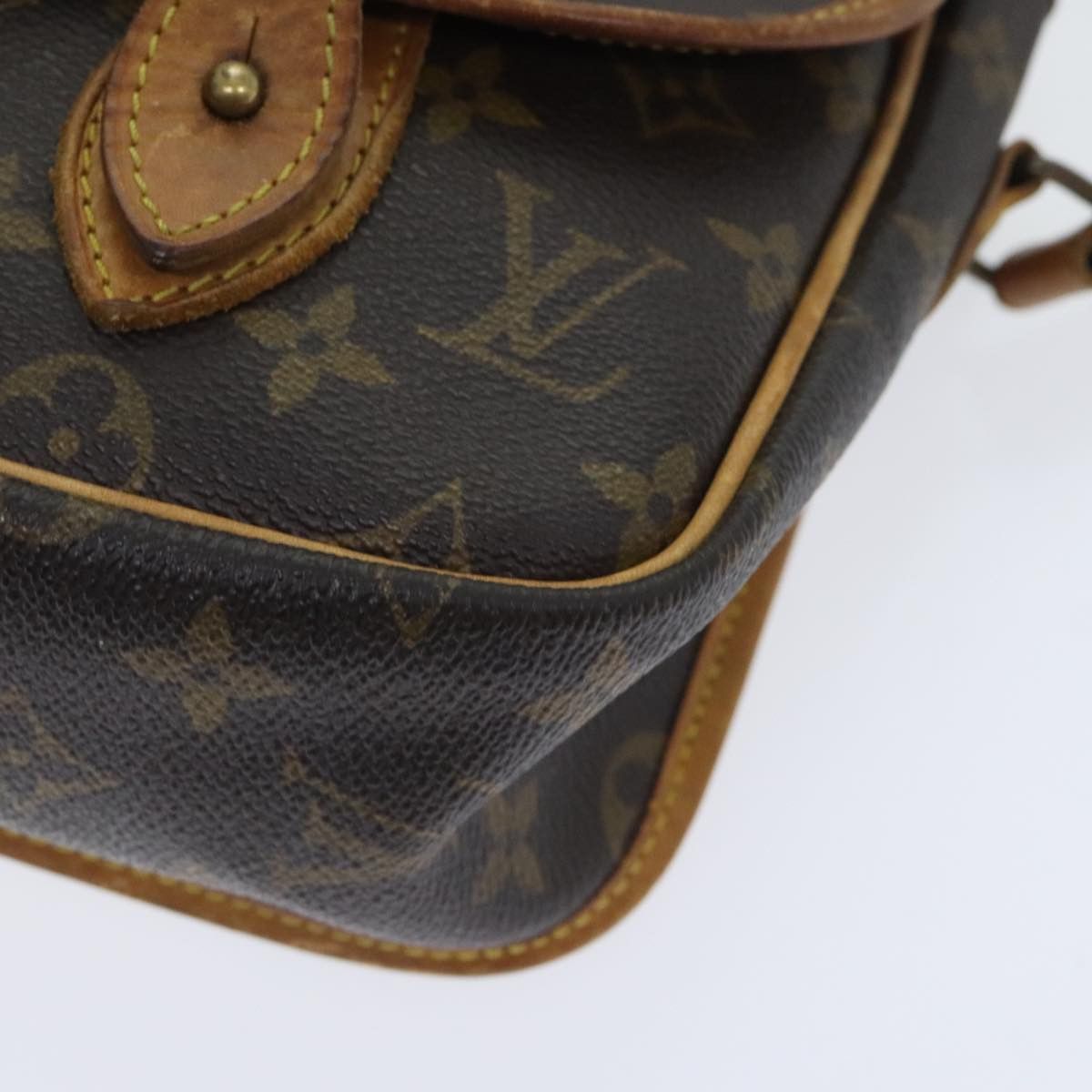 Louis Vuitton LOUIS VUITTON Monogram Gibeciere MM Shoulder Bag M42247 Size ONE SIZE - 15 Thumbnail
