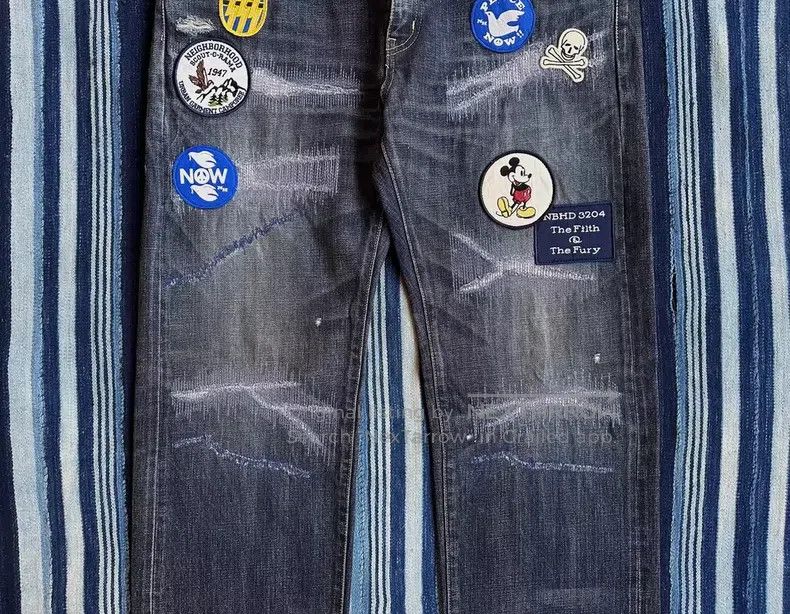 Neighborhood Neighborhood size XL Disney Collaboration Patch Knife Wash Size US 27 - 4 Thumbnail