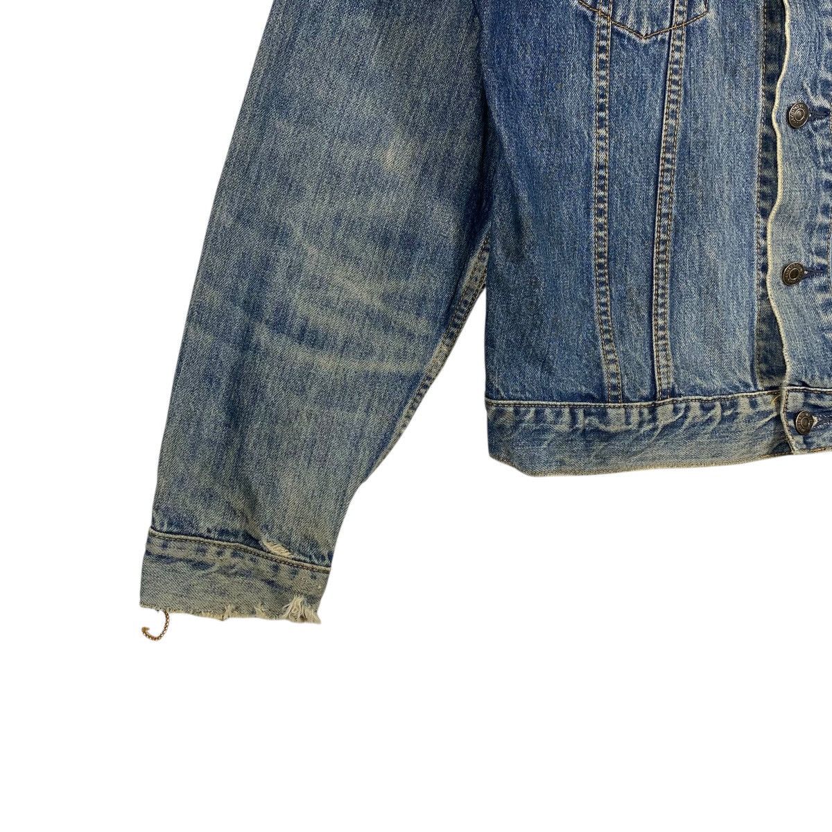 Levi's Levi's Type III Denim Trucker Distressed Jacket L Size Size US L / EU 52-54 / 3 - 6 Thumbnail