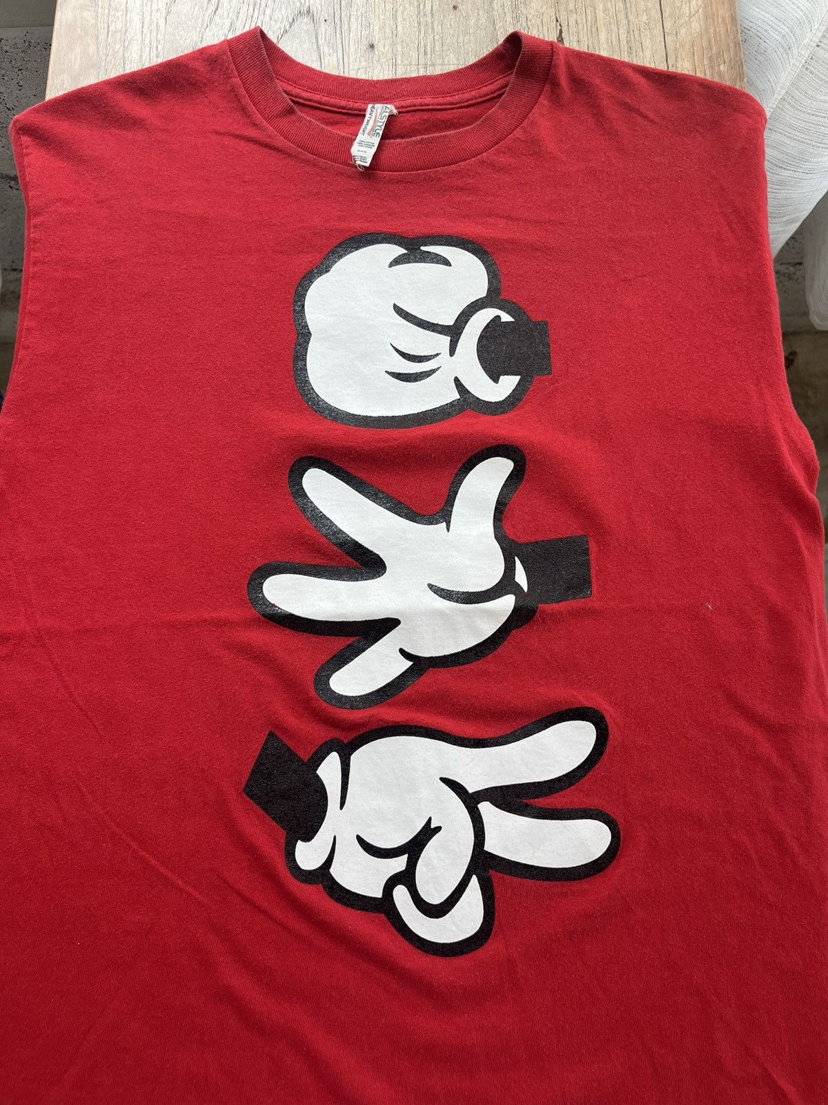 Disney × Mickey Mouse Waltz Disney Rock Paper Scissors Mickey Hands Tshirt Size US M / EU 48-50 / 2 - 3 Thumbnail