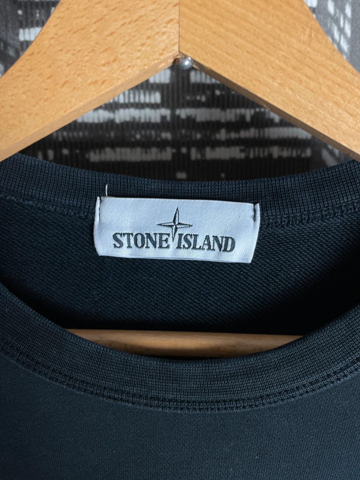 Stone Island Crewneck Stone Island Black Size US M / EU 48-50 / 2 - 4 Thumbnail