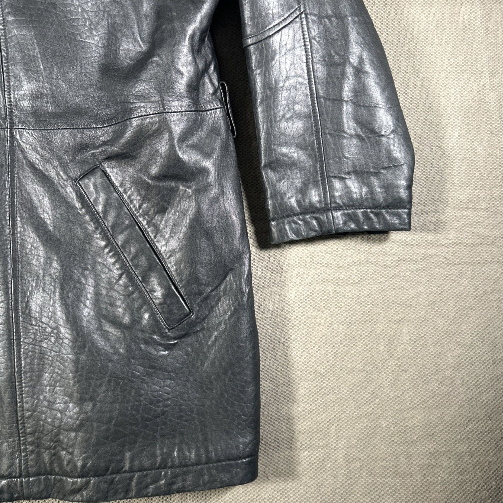 Vintage Men’s Black Heavy Rugged Leather Button Snap Zipper Coat Urban Cowboy Size Large Size US L / EU 52-54 / 3 - 6 Thumbnail